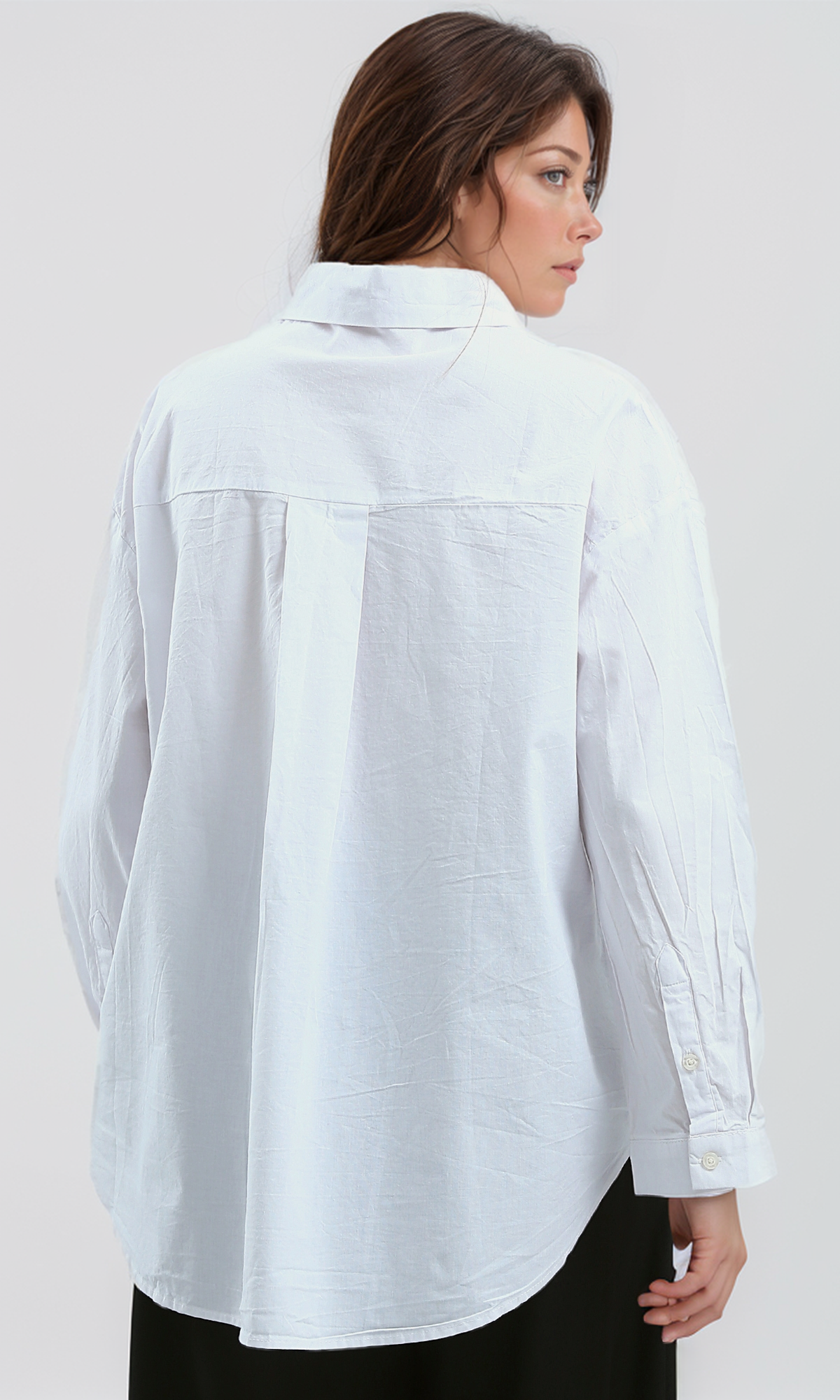 O179207 Full Buttons Down White Shirt With Two Pockets