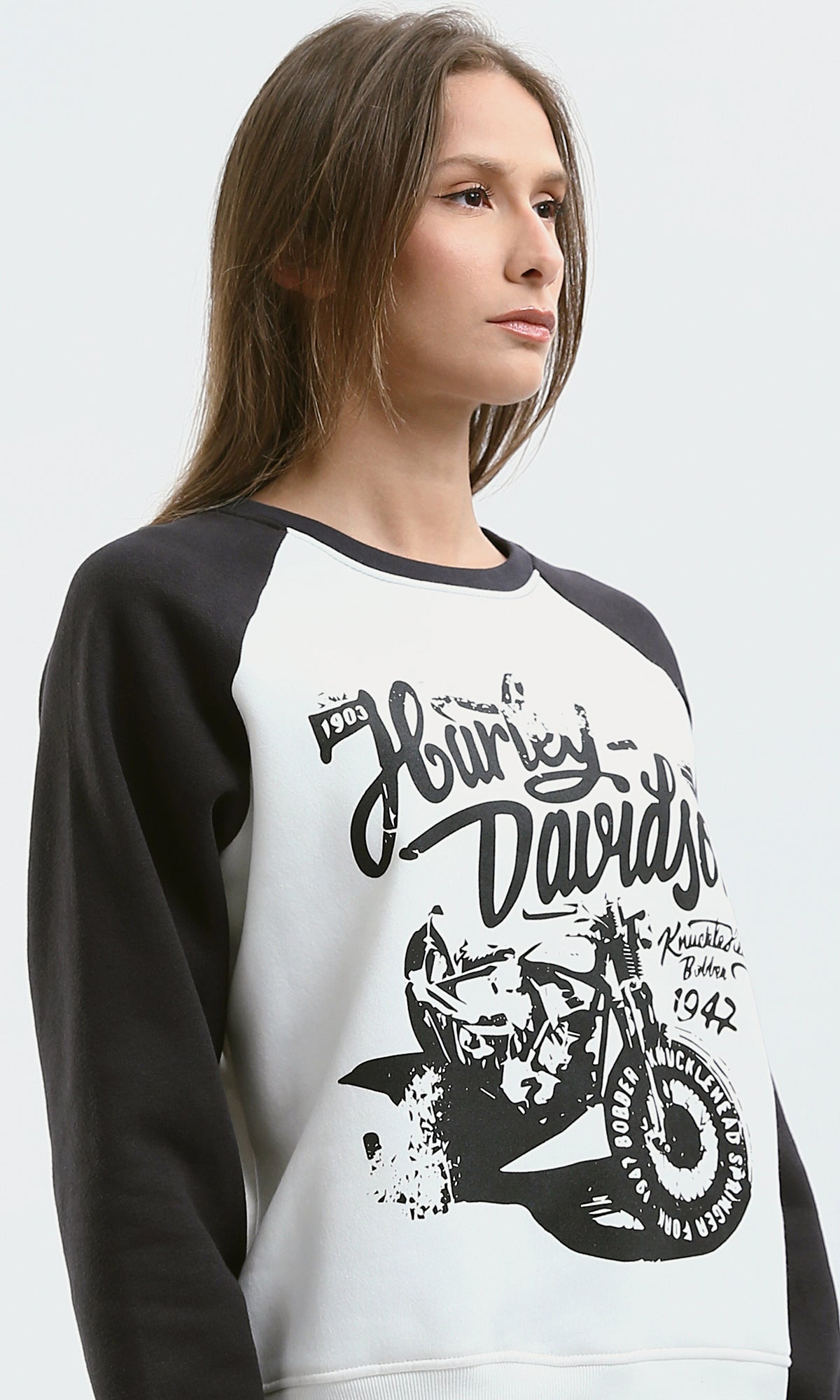 O179920 Bi-Tone Black & White Printed Long Sleeves Sweatshirt