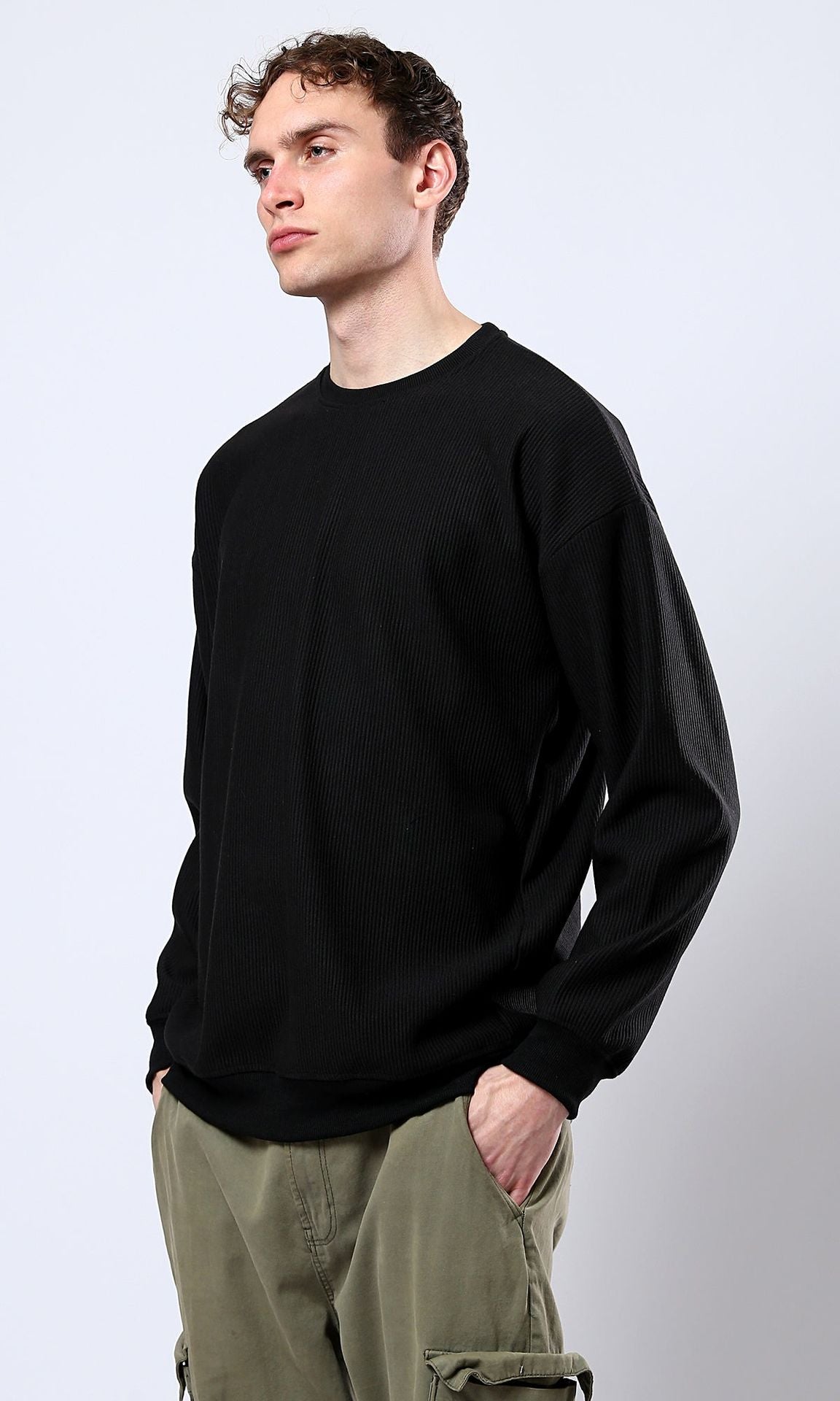 Black Textured Ribbed Oversized Crew-Neck Sweatshirt - O180391