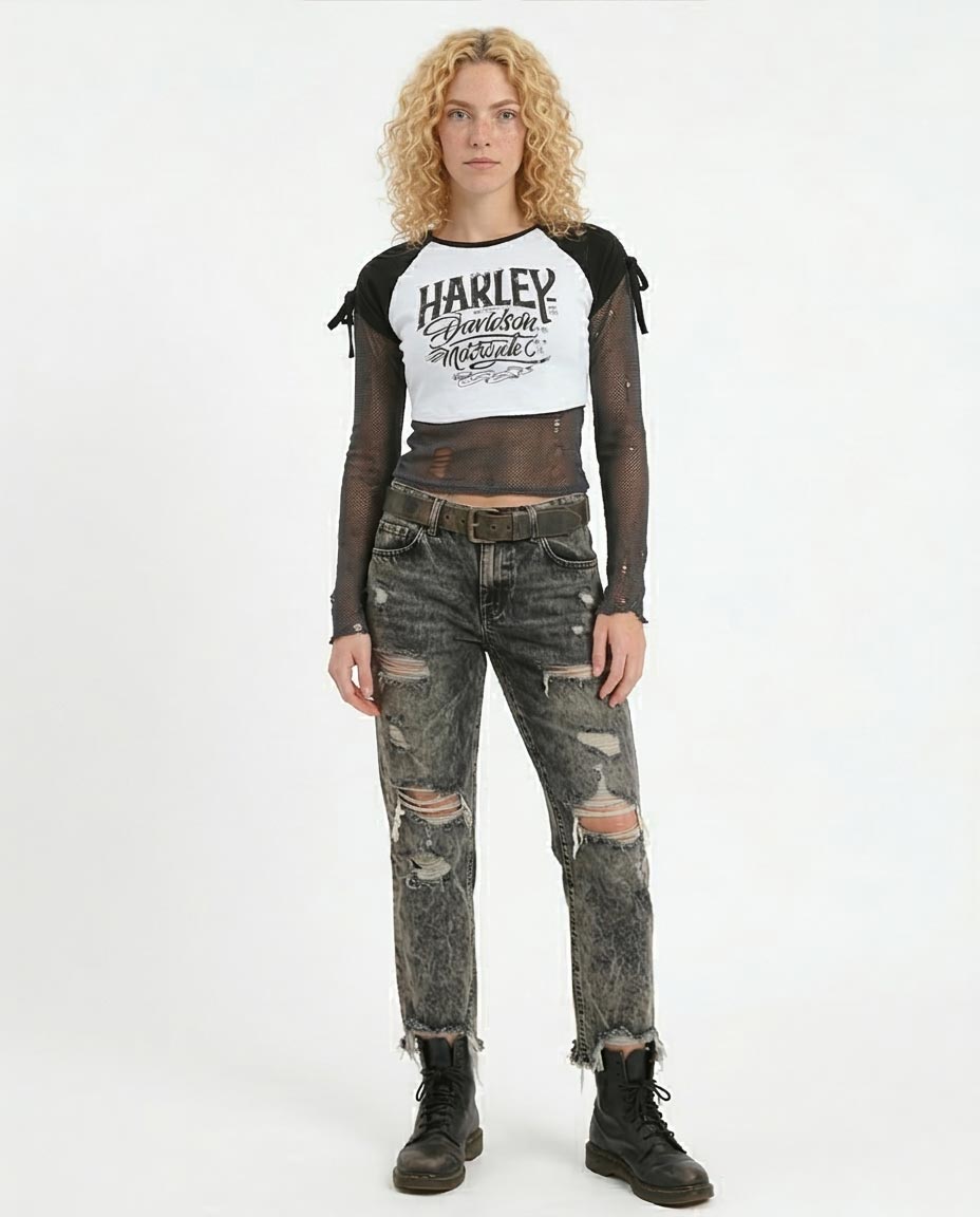 Ravin Women’s Harley-Davidson Graphic Raglan Crop Top with Tie-Sleeve Detail - White and Black - o181680
