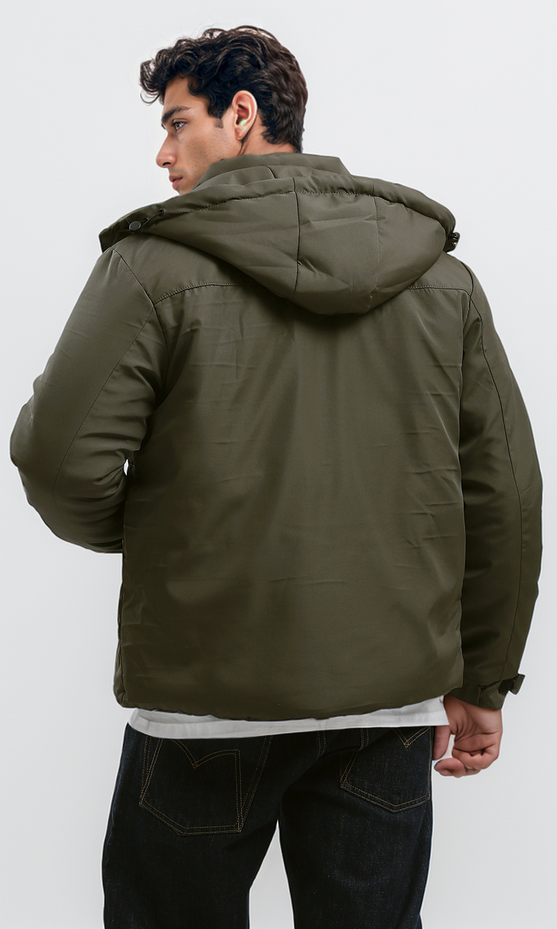 جاكيت بسوستة زيتوني غامق بهودي قابل للفصل