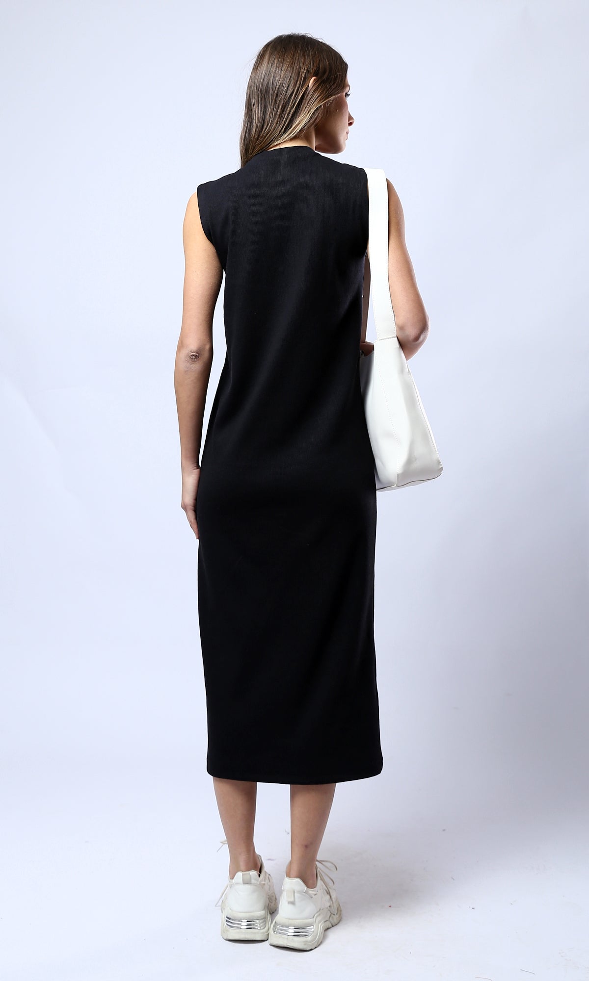 O182017 Sleeveless Solid Feminine Midi Dress - Black