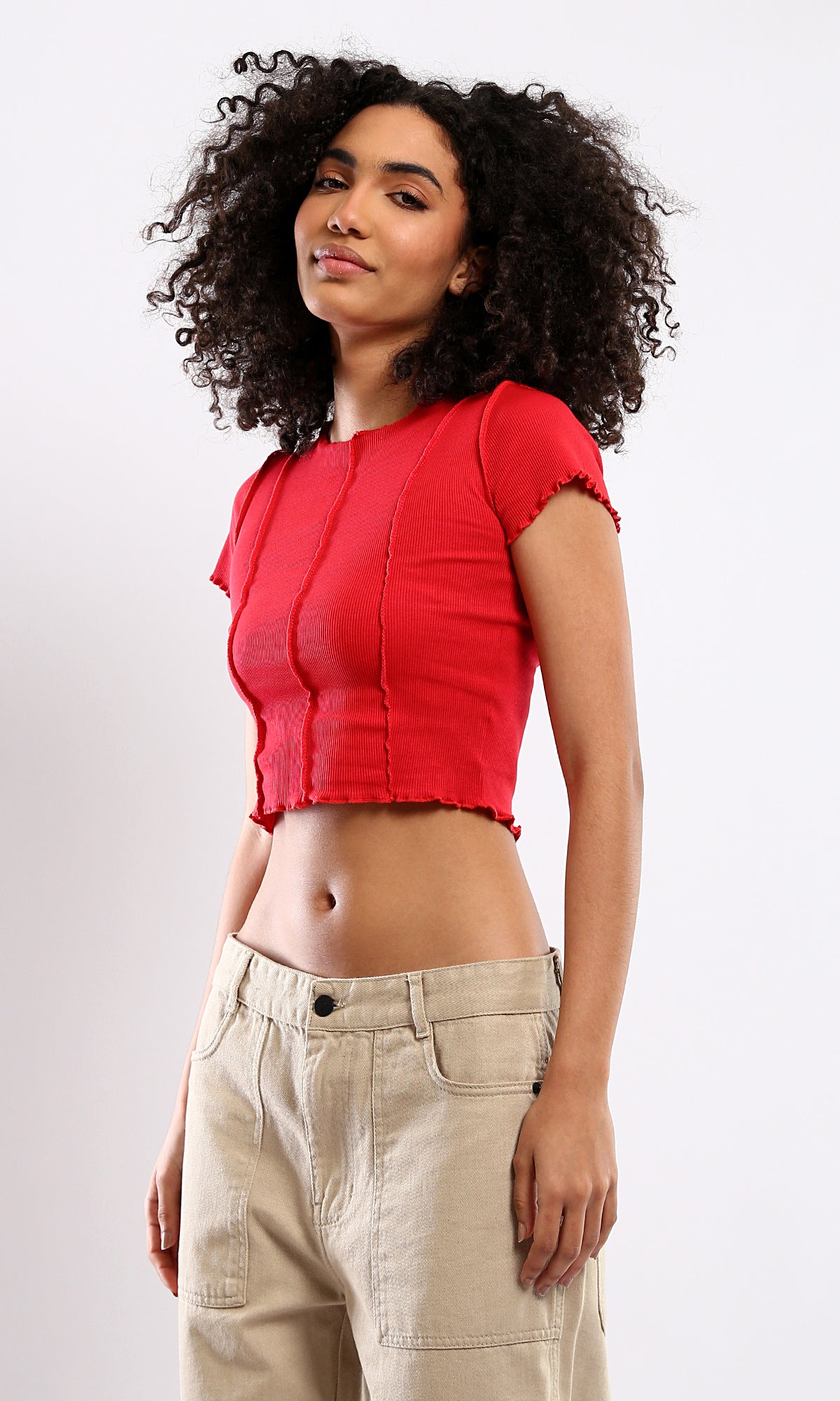 O182022 Red Ribbed Cropped Top With Round Neck