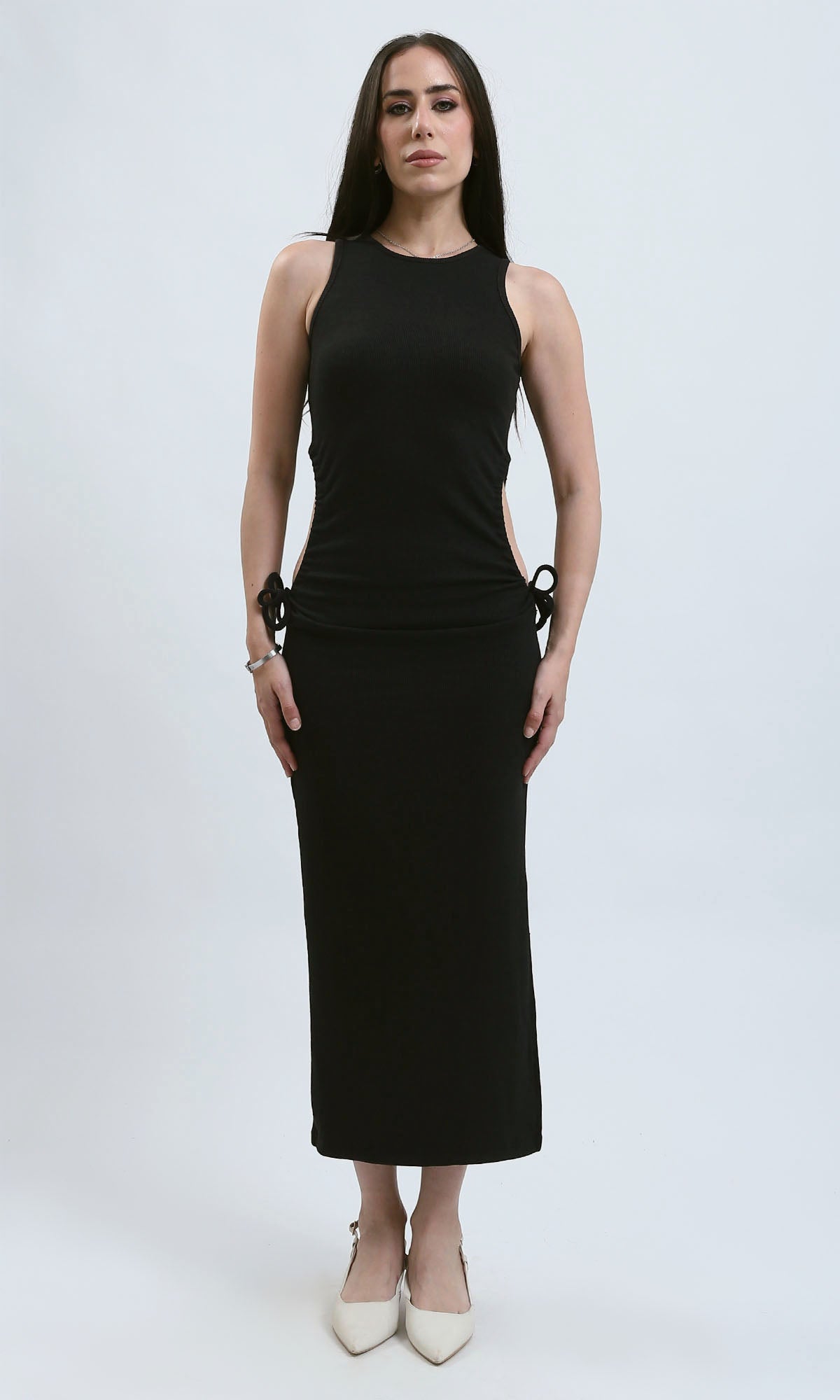 O182025 Round Neck Sleeveless Ribbed Maxi Dress - Black