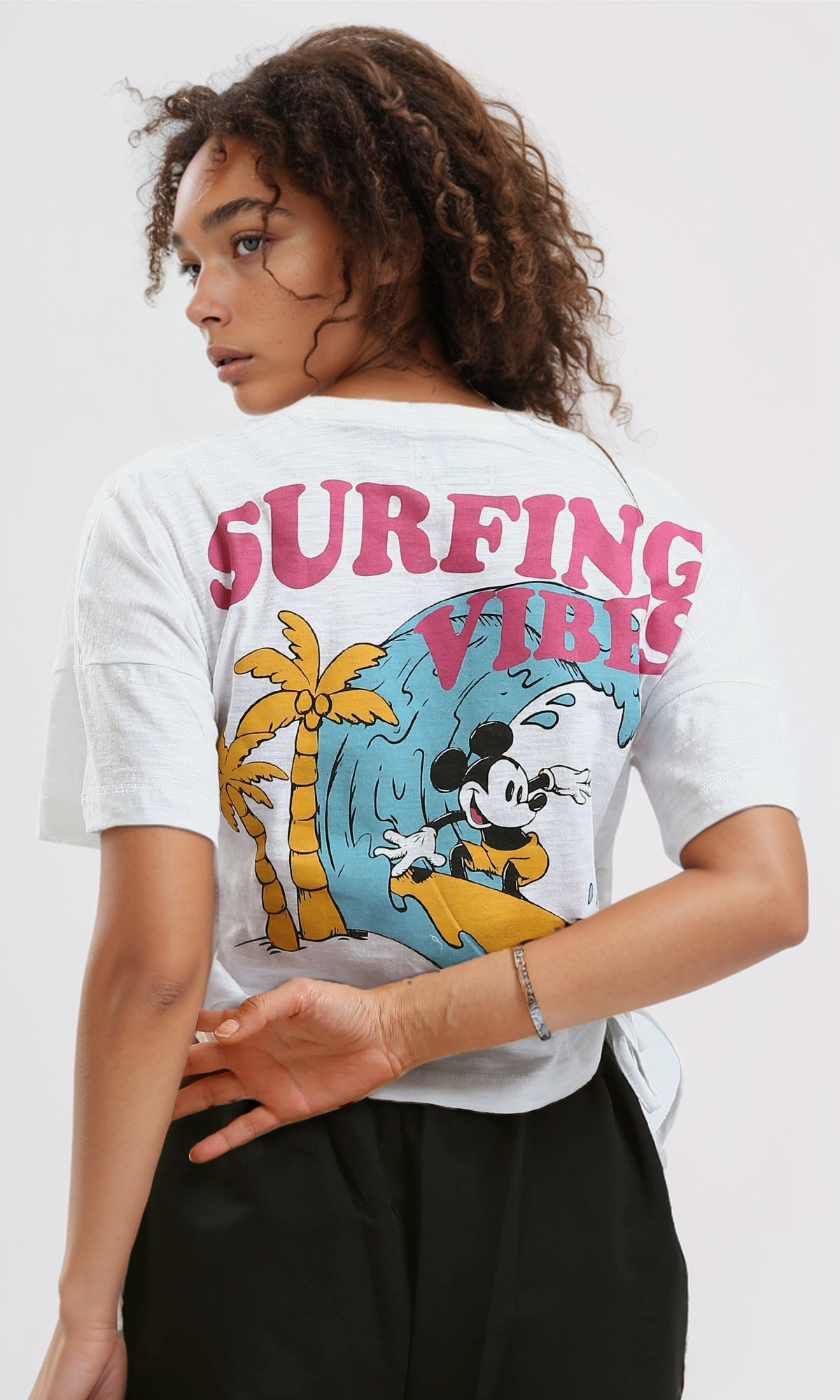 O182033 Heather Off-White Printed "Surfing Vibes" Short Tee