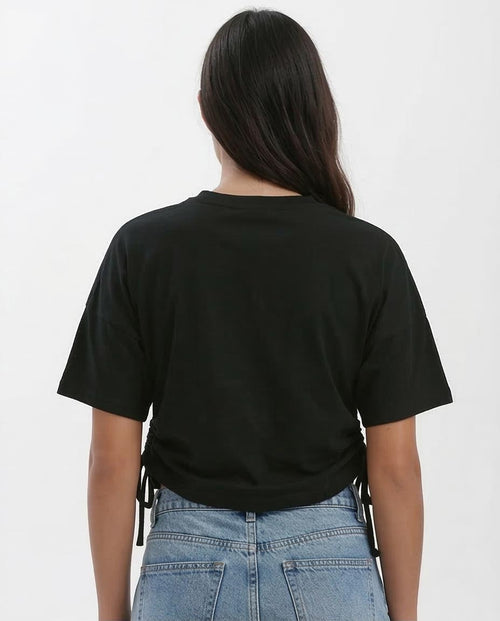 Ravin Heaven Cinch-Side Graphic Cropped Tee - Black - o182048