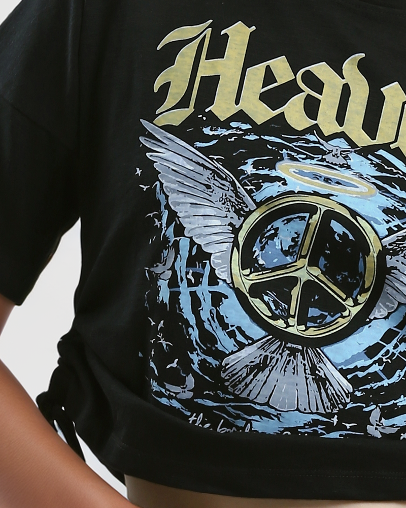 Ravin Heaven Cinch-Side Graphic Cropped Tee - Black - o182048