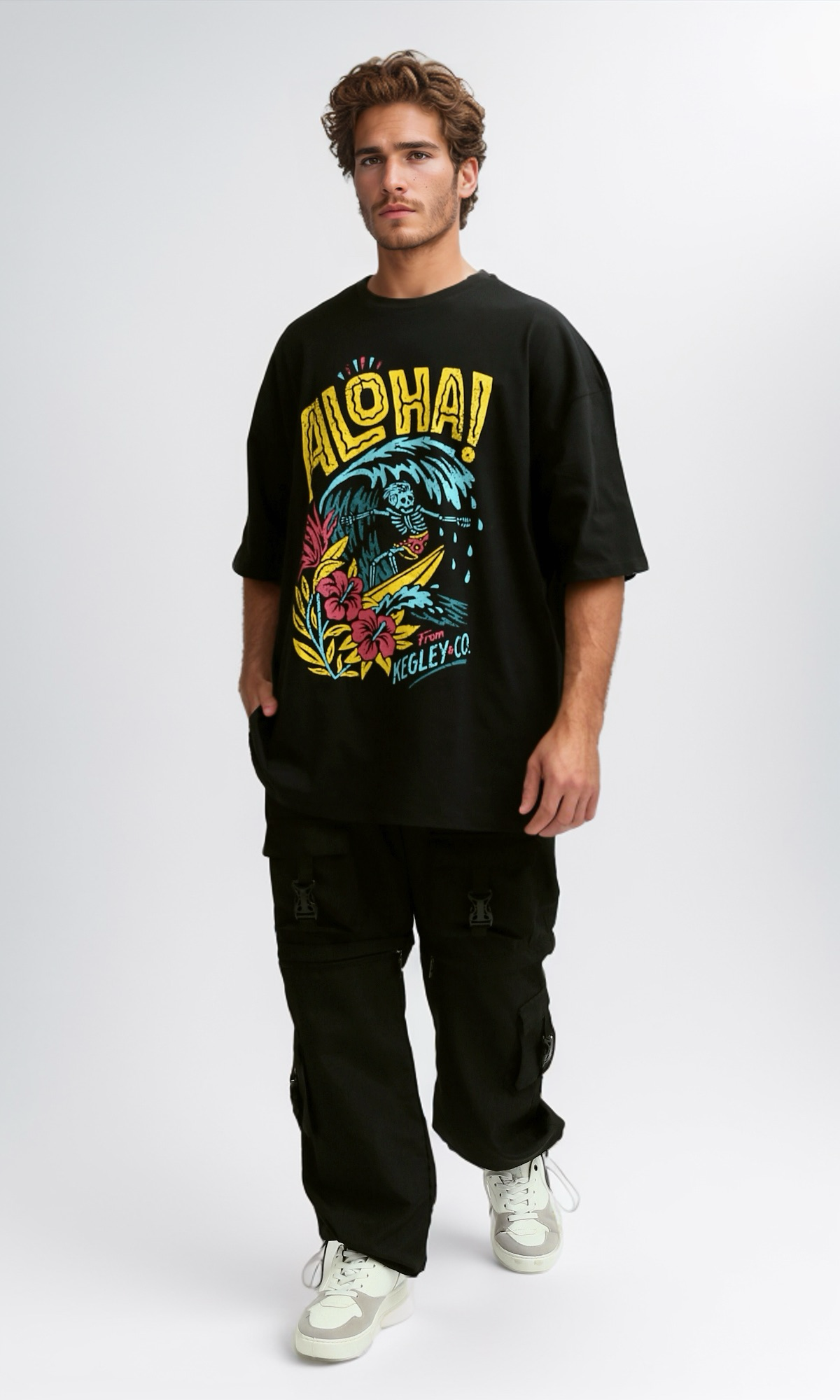 O182428 Round Neck Slip On Black Printed Tee