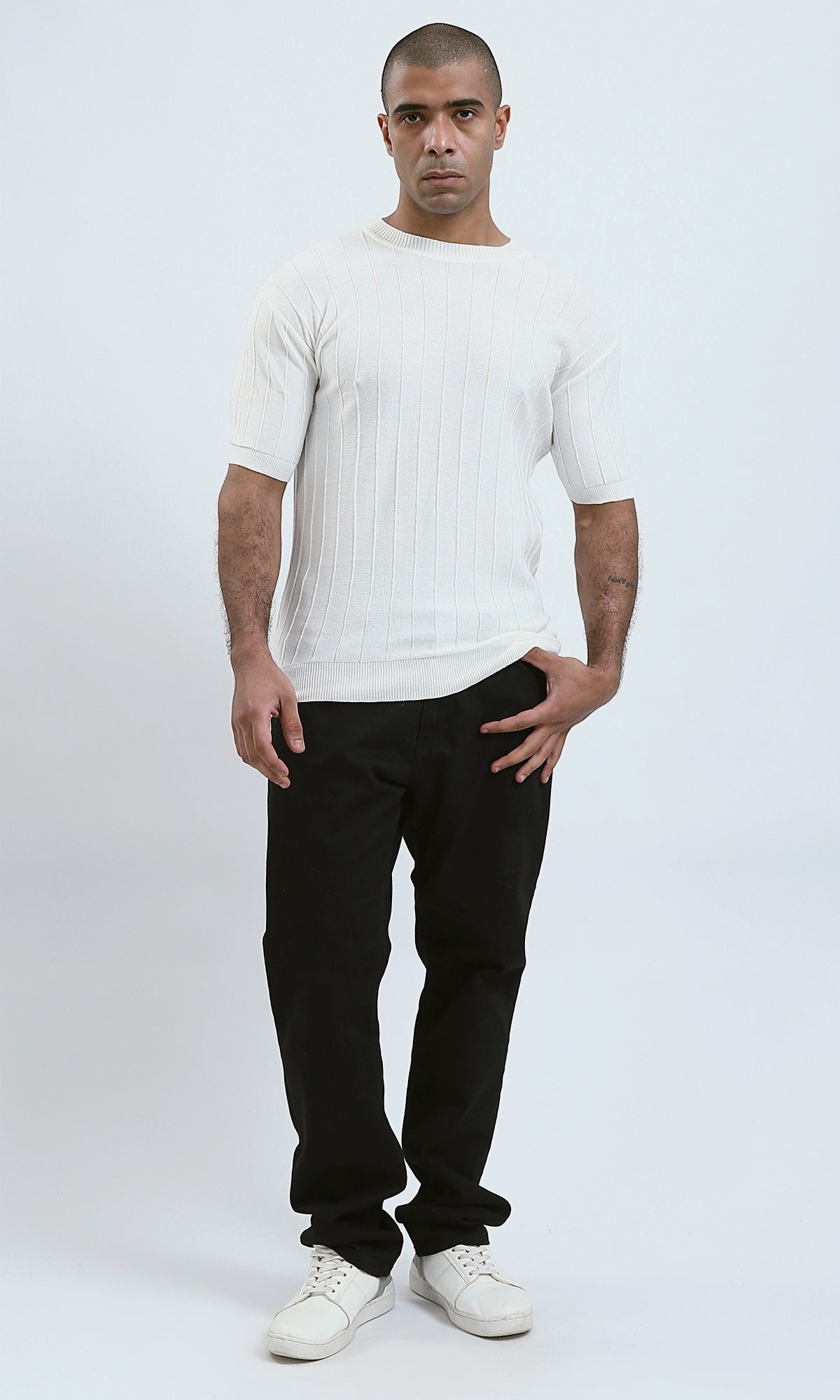O182715 - Elbow Sleeves Round Neck White Comfort Tee