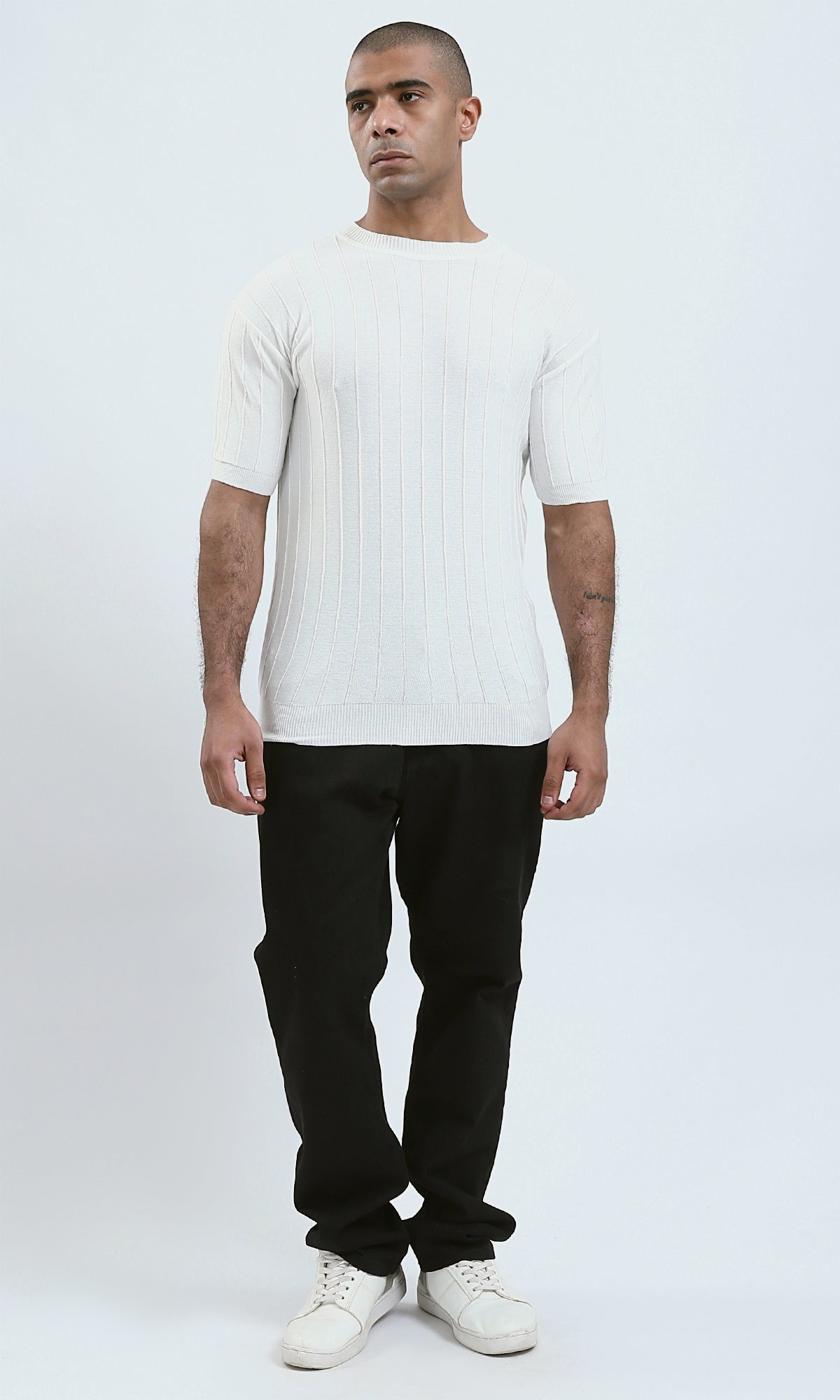 O182715 - Elbow Sleeves Round Neck White Comfort Tee