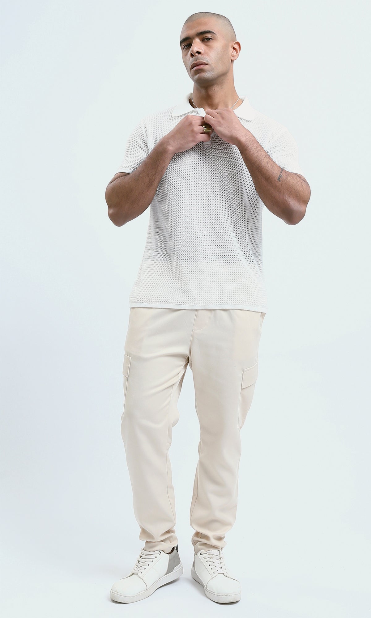 O182756 - Buttoned Neck White Knitted Polo Shirt