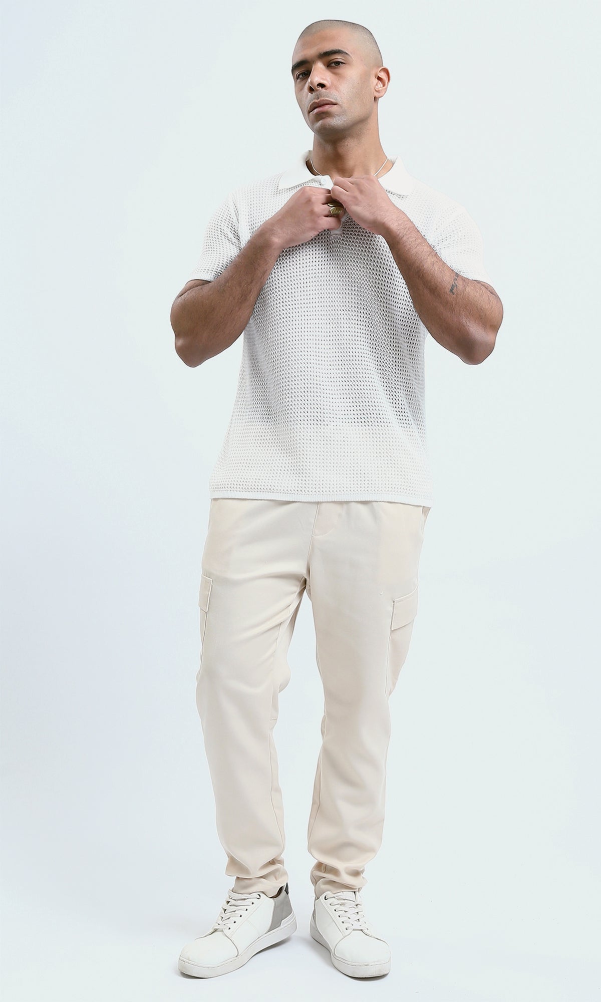 O182756 Buttoned Neck White Knitted Polo Shirt