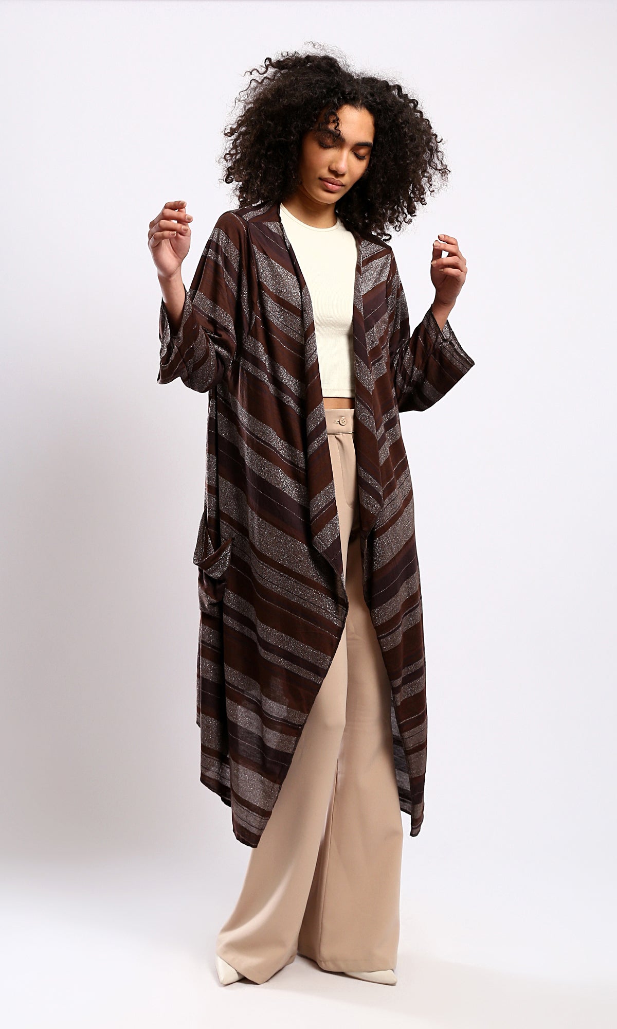 O182994-S23W525-BROWN (CAR)