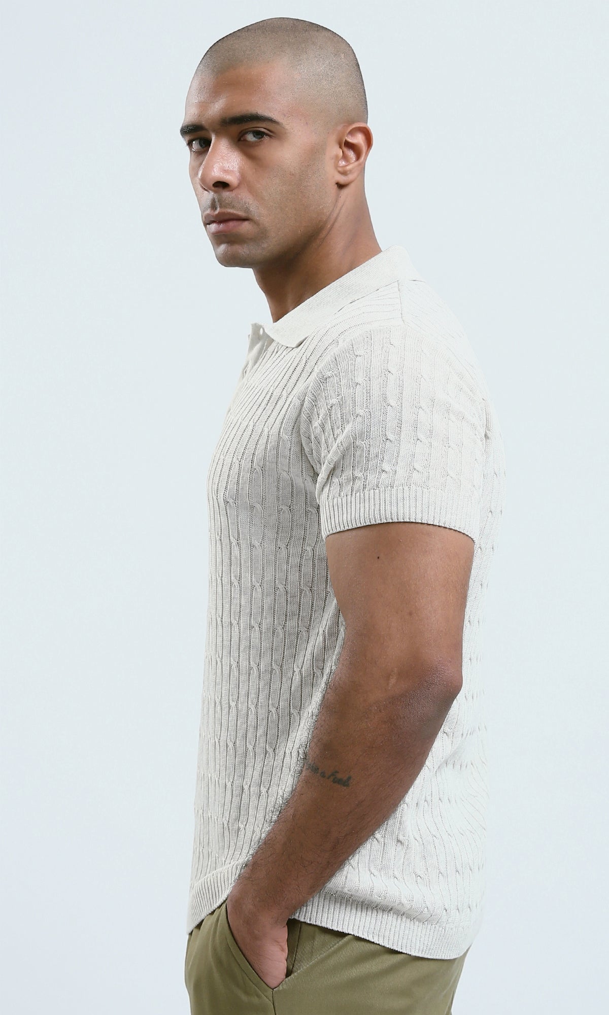 O183062 Short Sleeves Off-White Knitted Polo Shirt