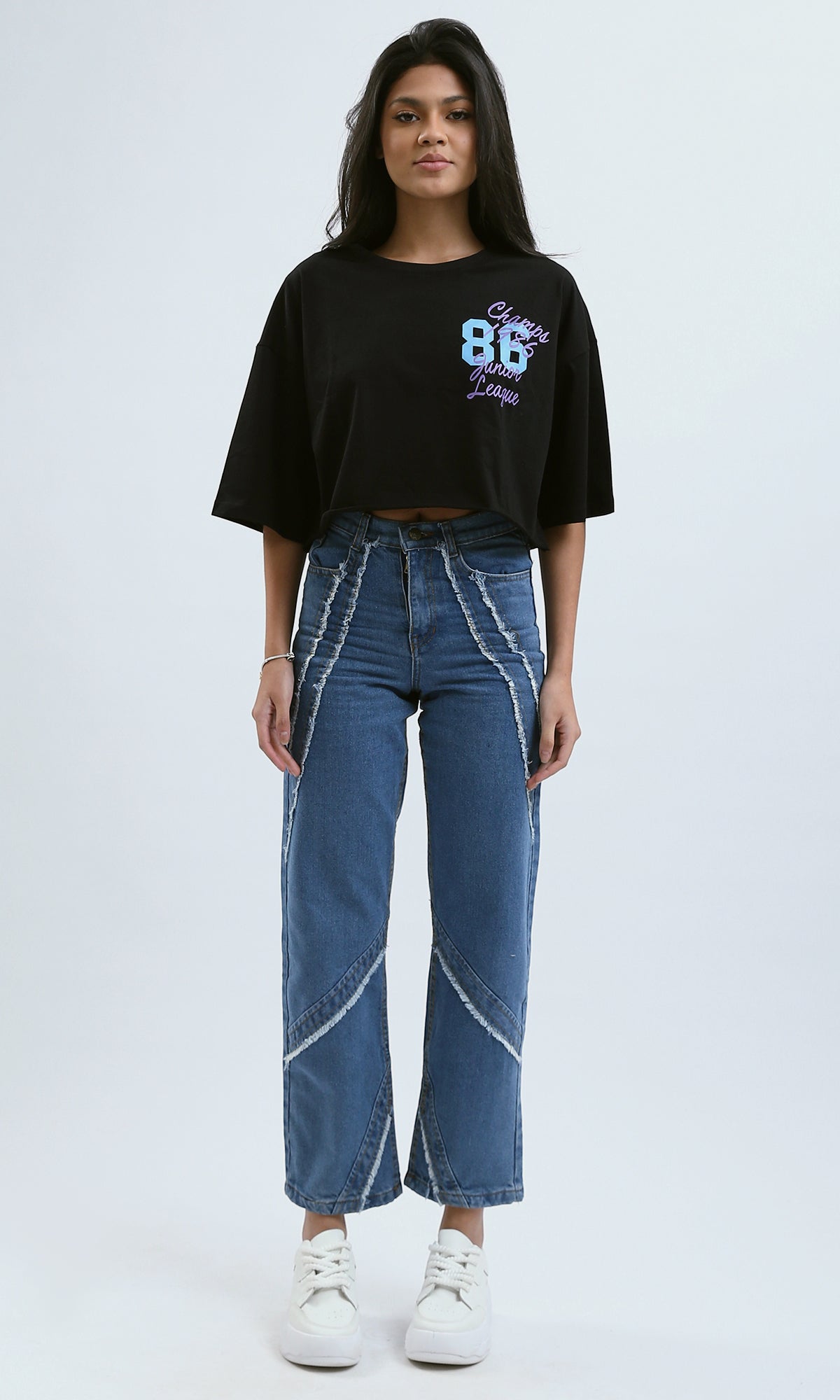 O183084 Elbow-Sleeves Printed Black Short Tee