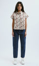 O183096 Short Sleeves Floral Shirt With Classic Collar - Multicolour