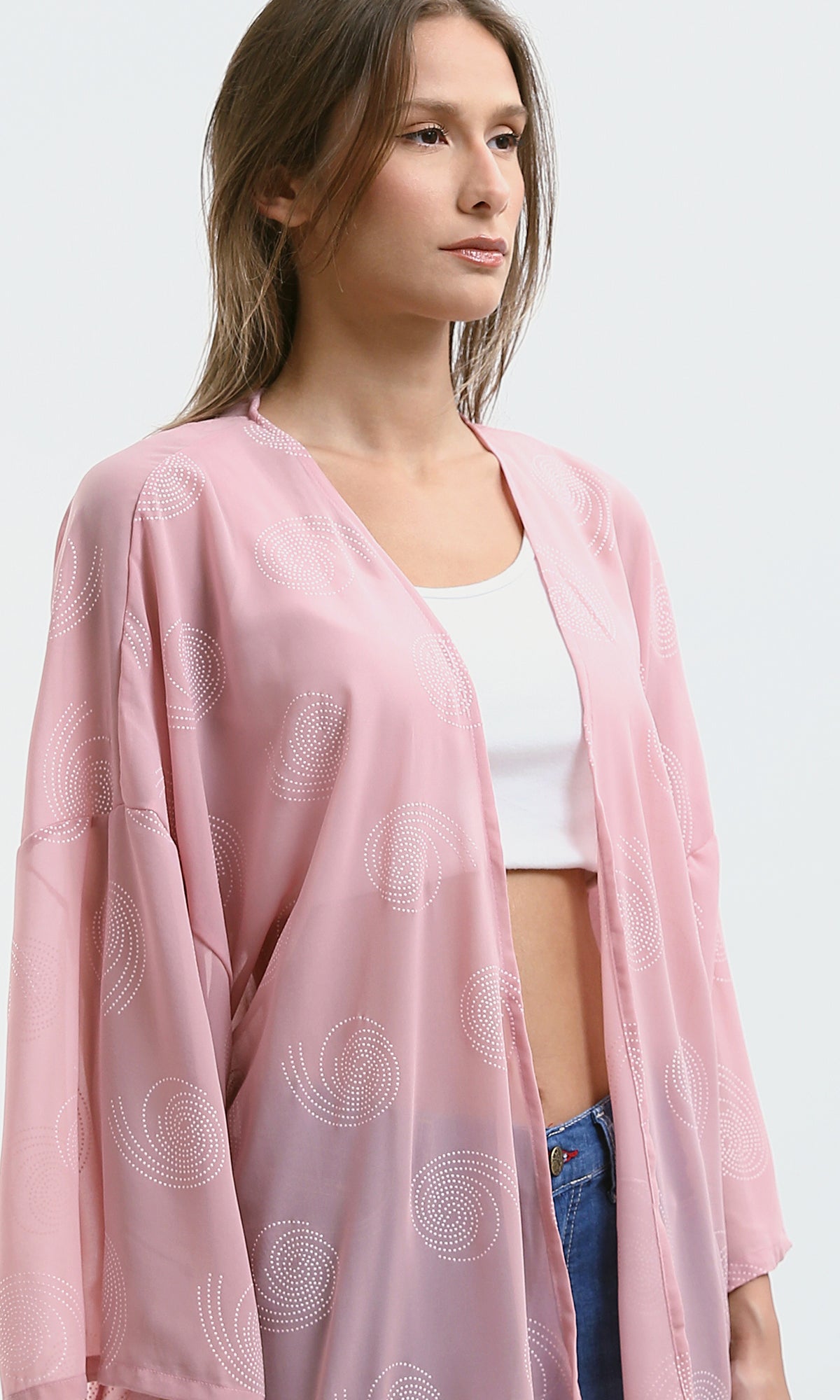 O187206 Fashionable Rose Patterned Cardigan With Open Neckline