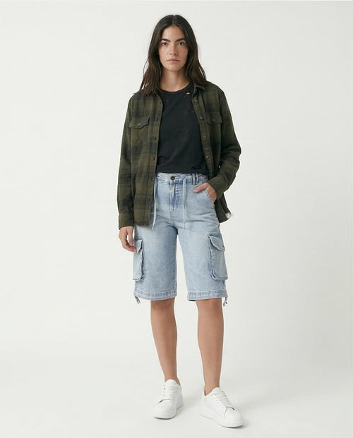 Ravin Relaxed-Fit Light Wash Denim Cargo Shorts with Drawstring Waist - Light Blue - O187846