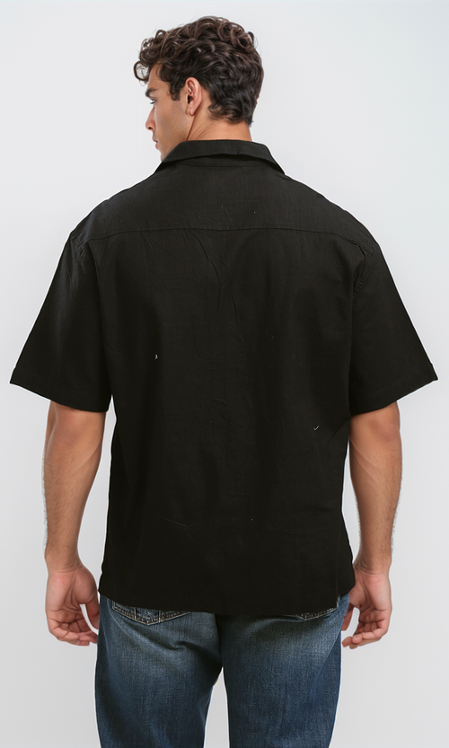 O188293 Black Textured Shirt With Front Pockets