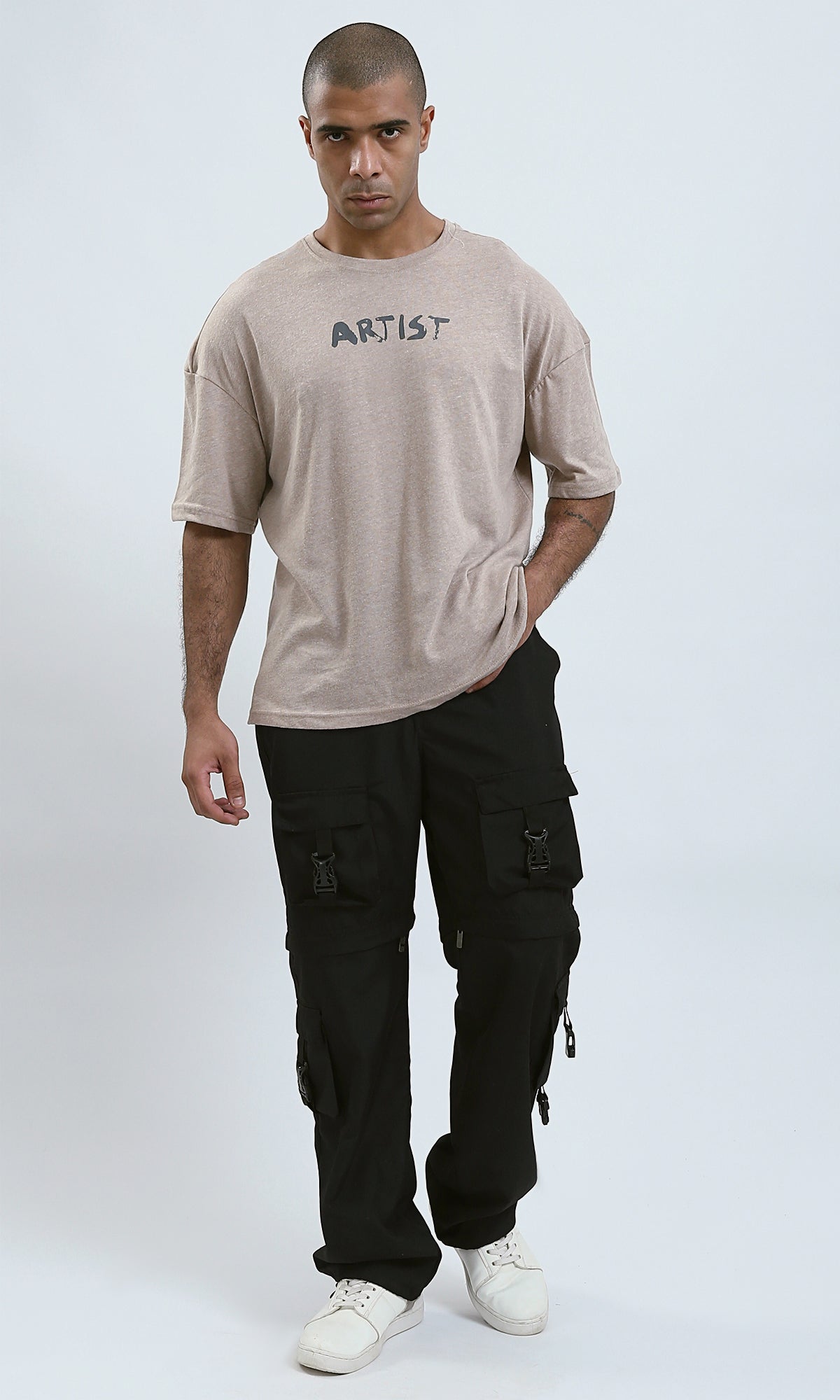 O188737 - Elbow-Sleeves Printed "Artist" Pastel Beige Tee