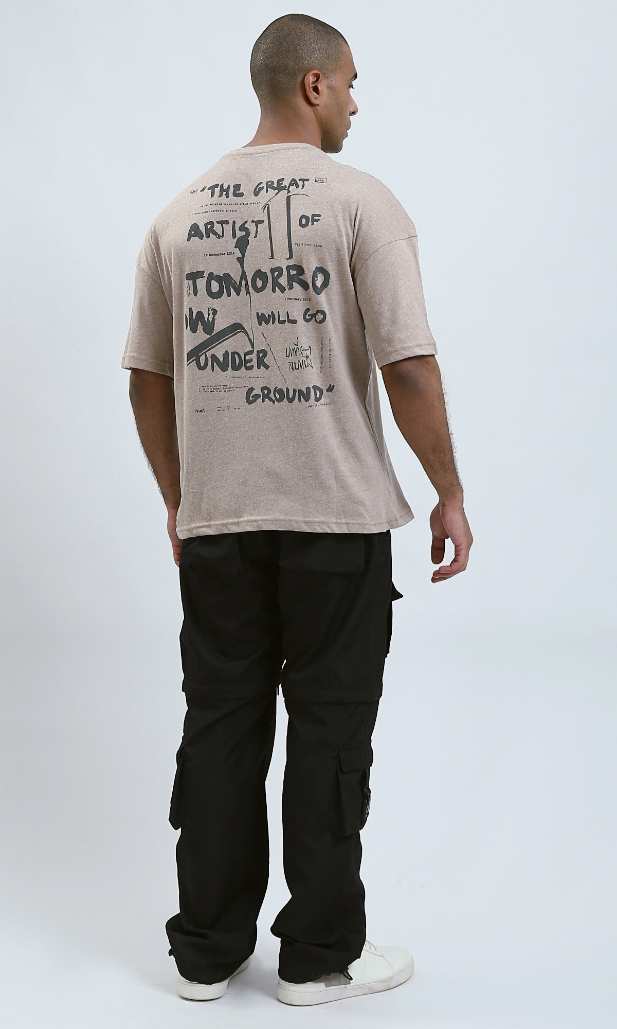 O188737 - Elbow-Sleeves Printed "Artist" Pastel Beige Tee