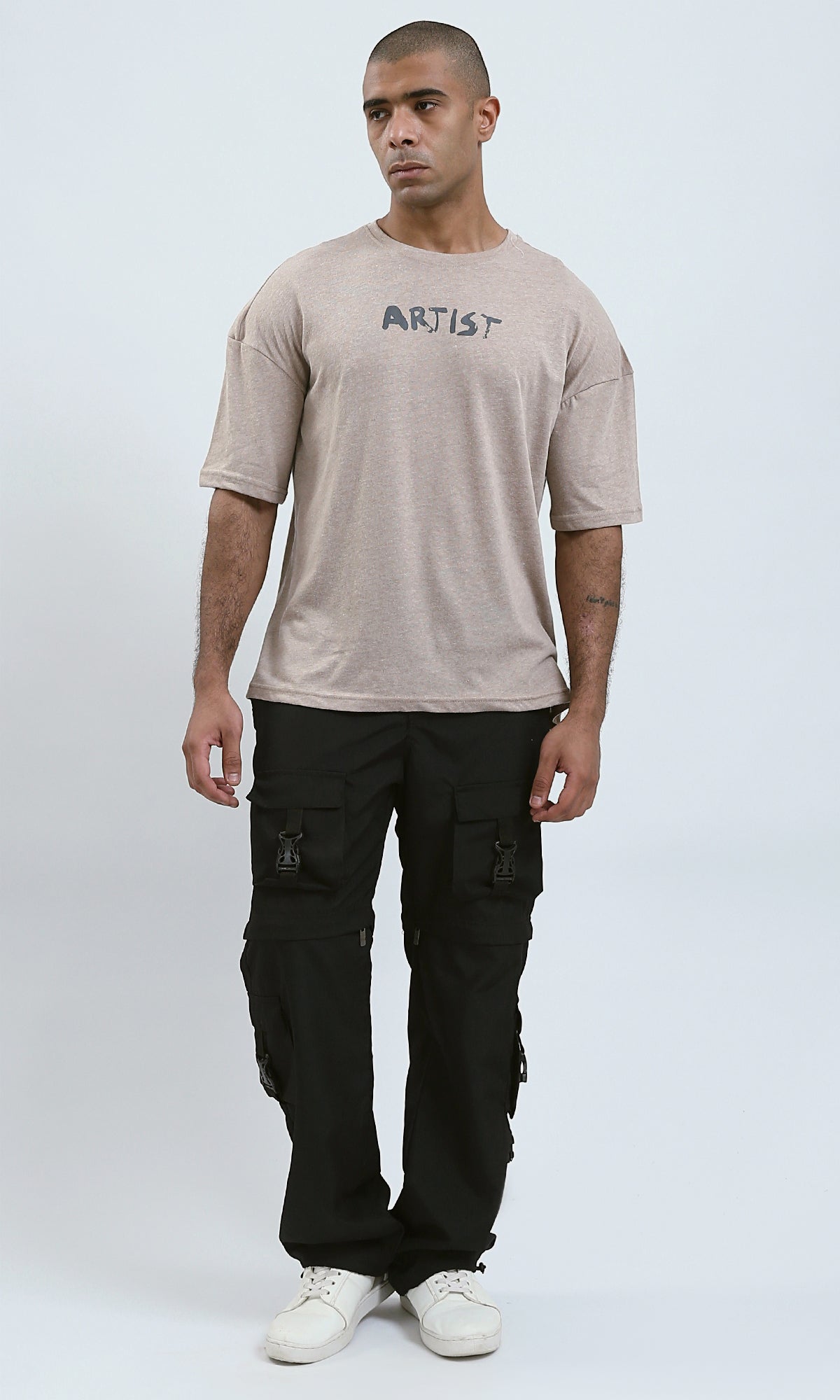 O188737 - Elbow-Sleeves Printed "Artist" Pastel Beige Tee
