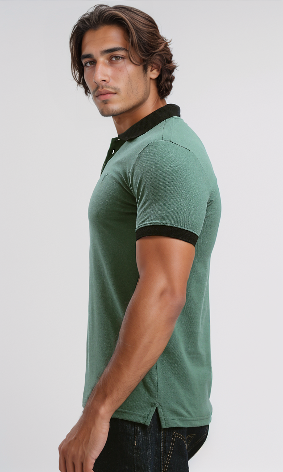 O188761 Green Solid Polo Shirt With Classic Collar