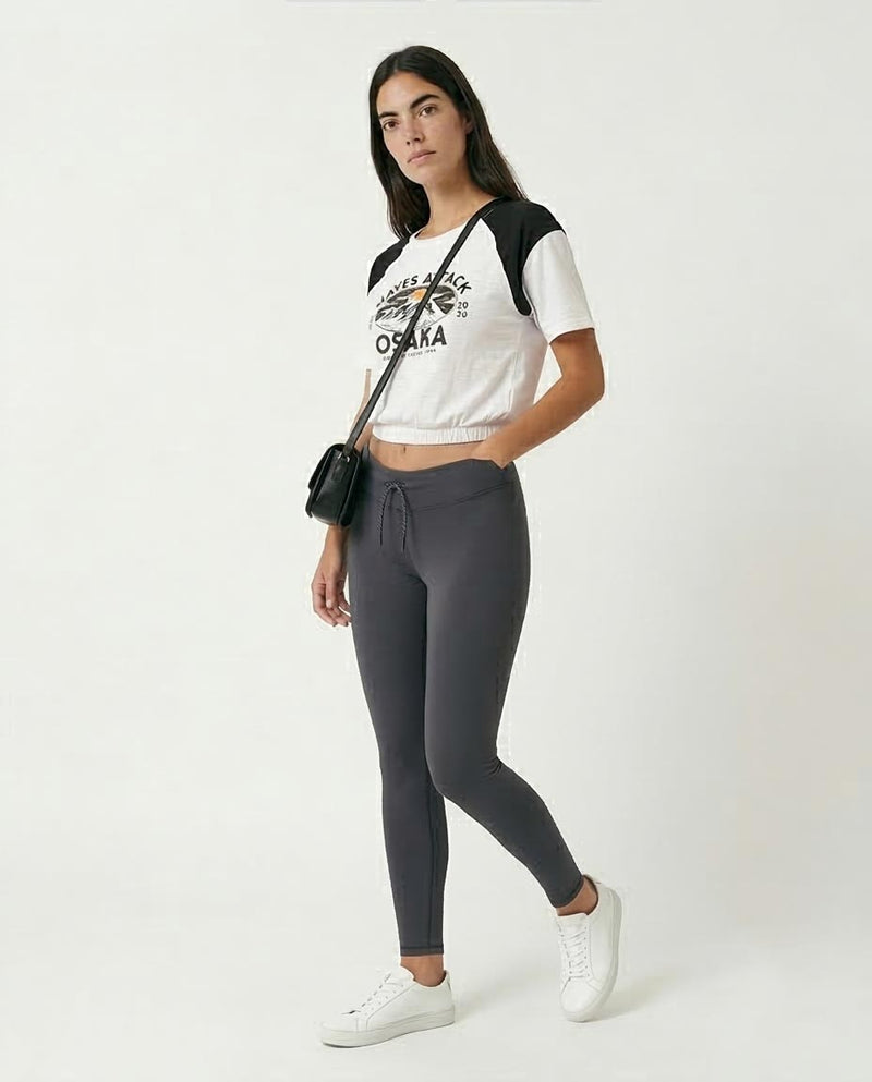 Ravin | Women’s Osaka "Waves Attack" Raglan Graphic Tee - White - O189283