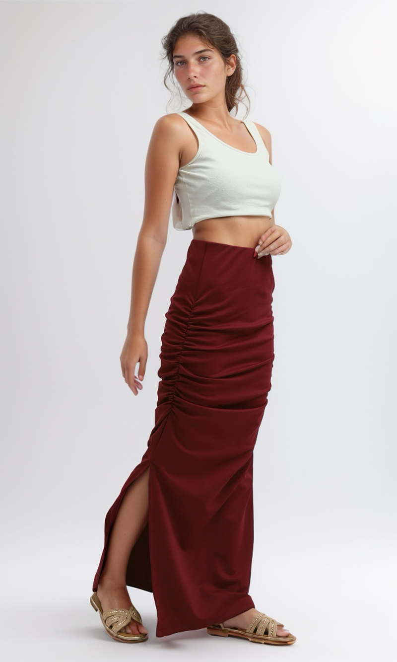 O189290 Dark Fushia Slip On Skirt With Slits