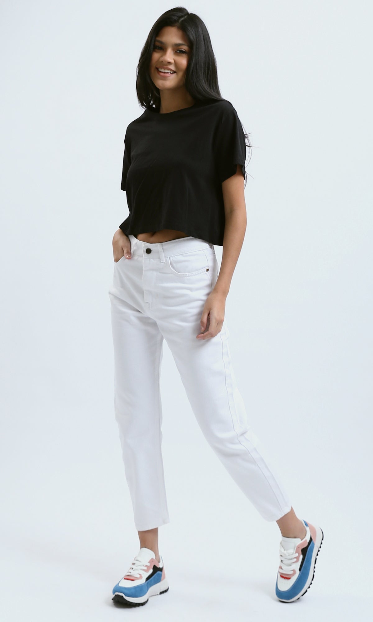 O189389 Casual White Solid Jeans With Double Closure