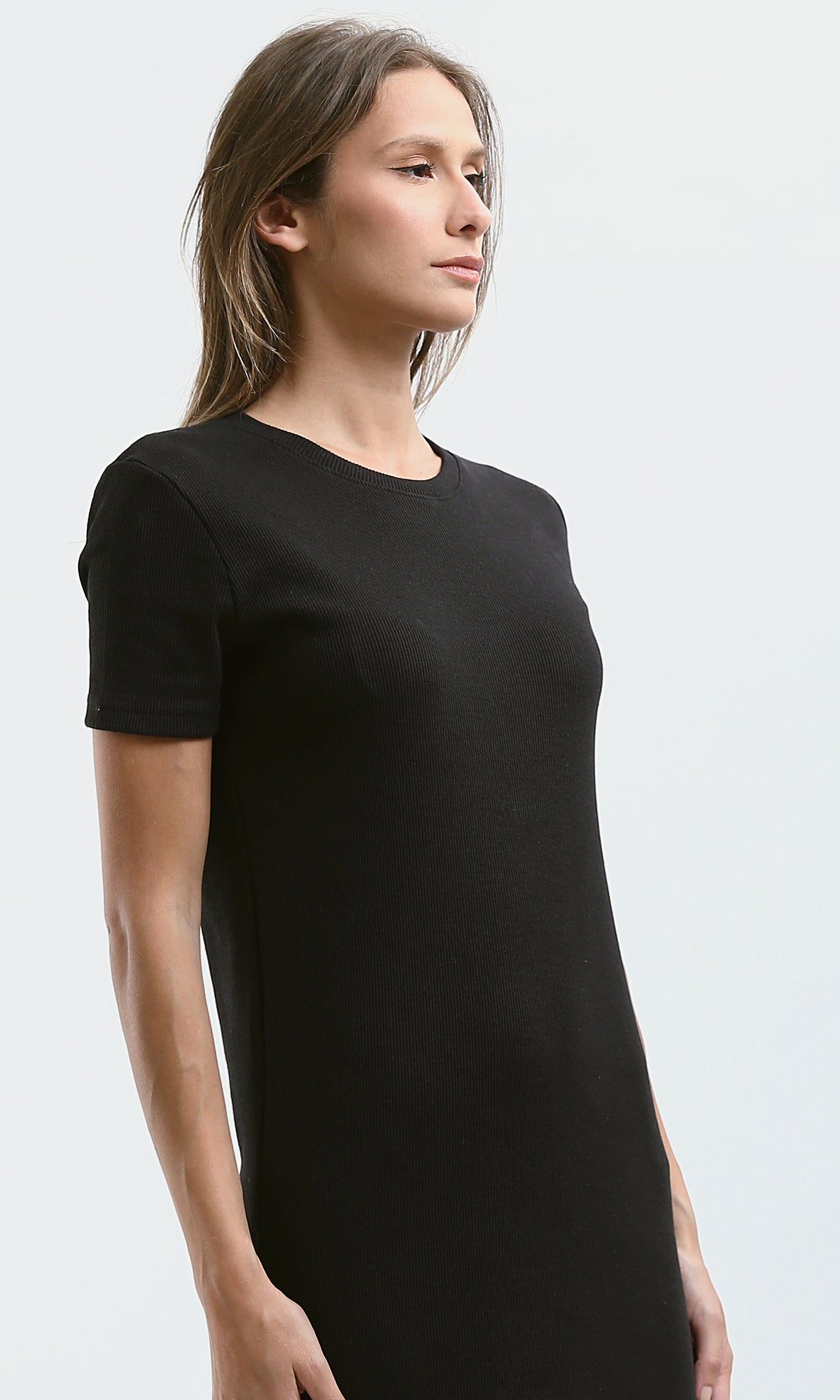 O189712 Black Ribbed Short Sleeves Midi Dress