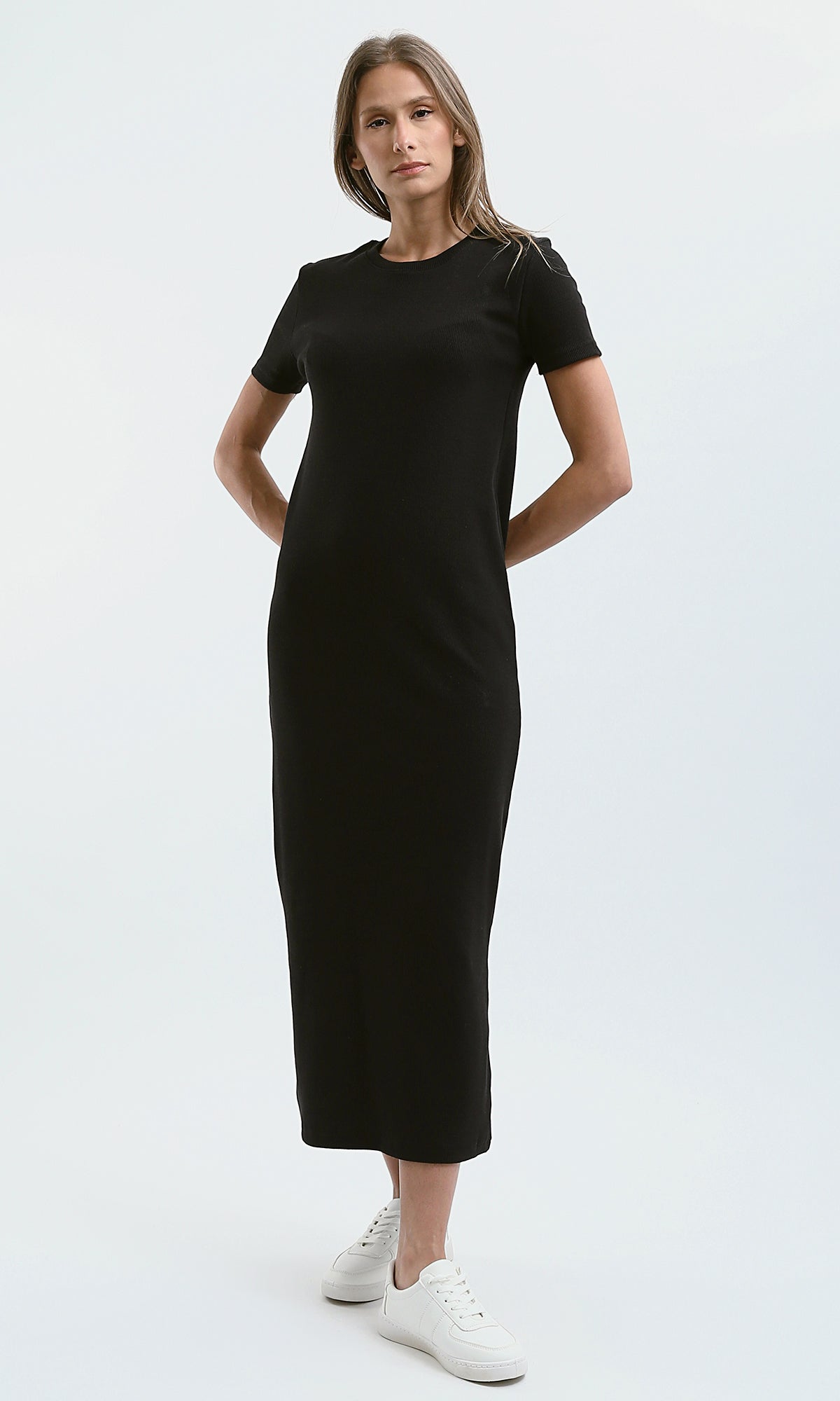 O189712 Black Ribbed Short Sleeves Midi Dress