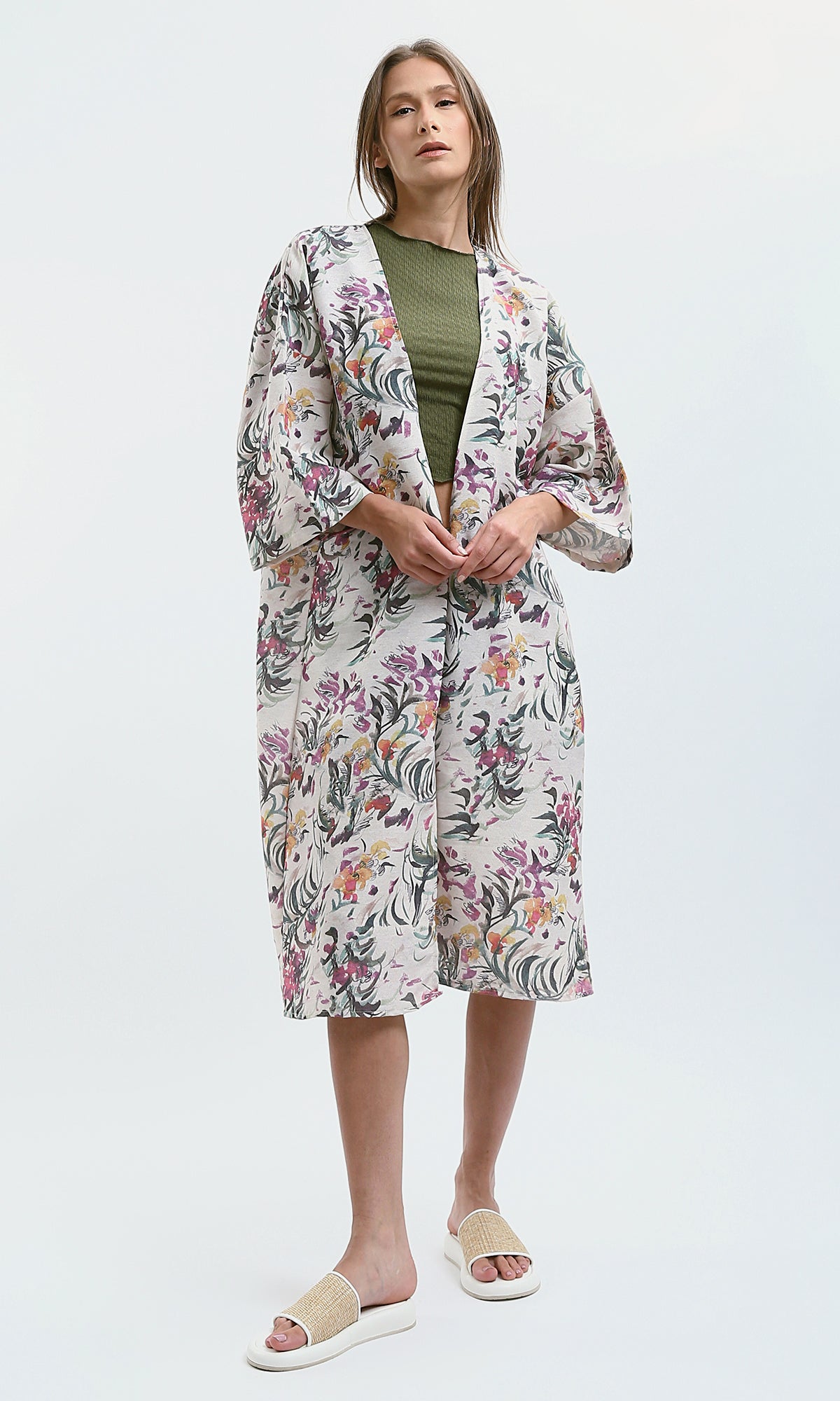 O189716 3/4 Sleeves Colorful Floral Summer Kimono