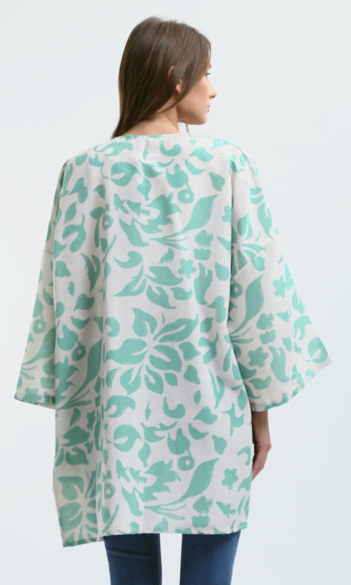 O189721-S22W631-أخضر (سيارة)
