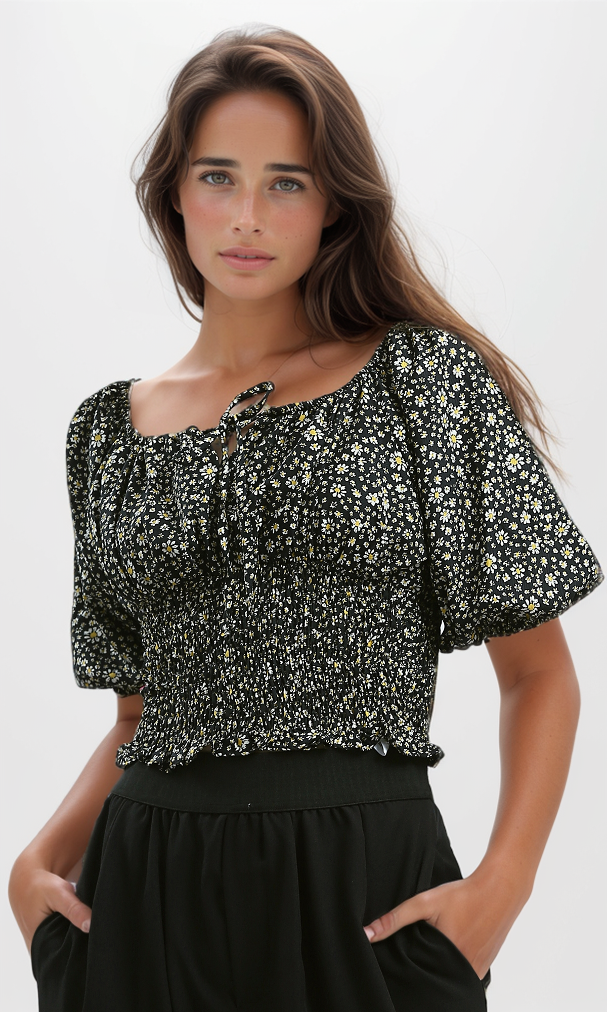 O190139 Feminine Floral Elastic Crop Top - Black