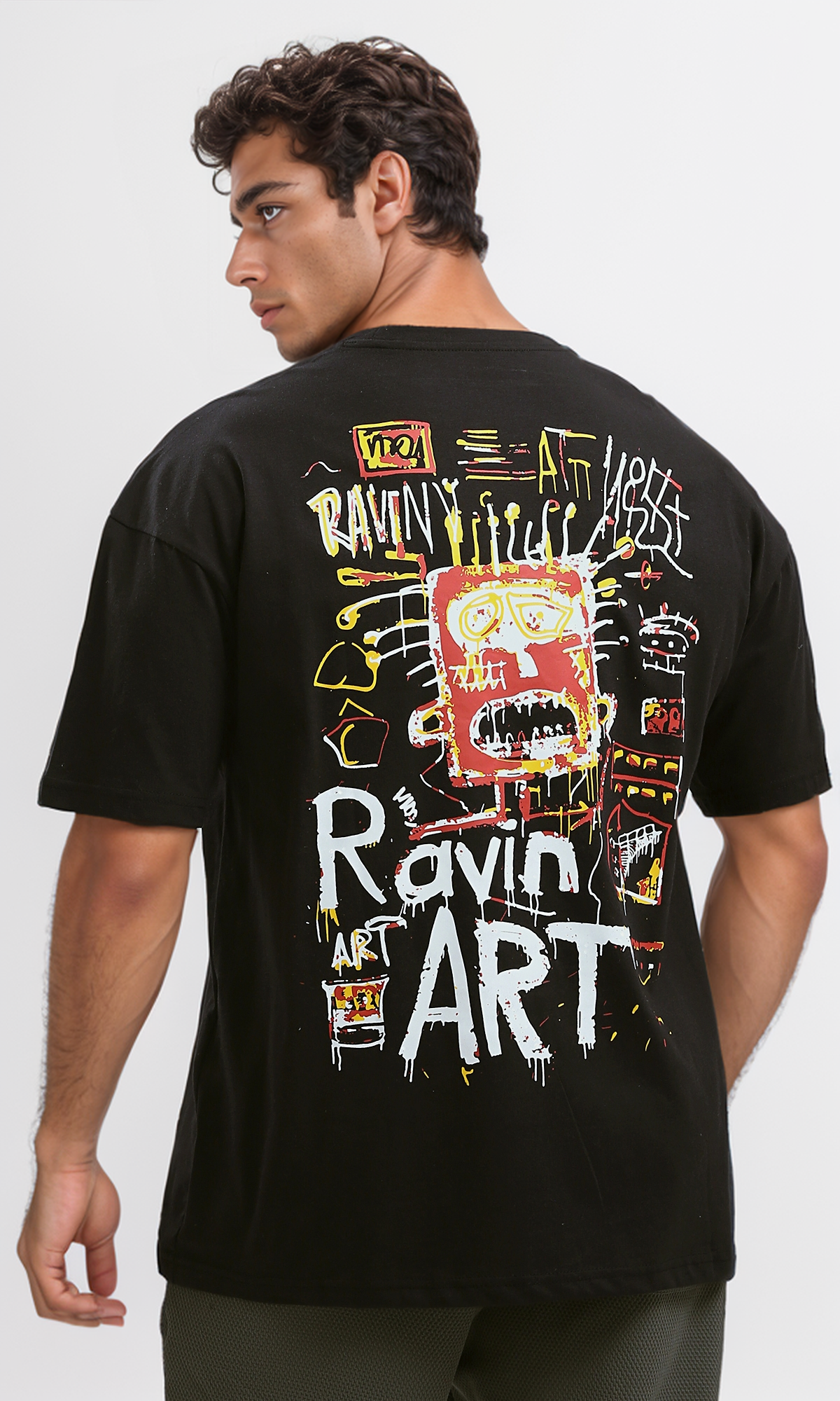 O190162 Printed "Ravin Art" Black Relaxed Tee