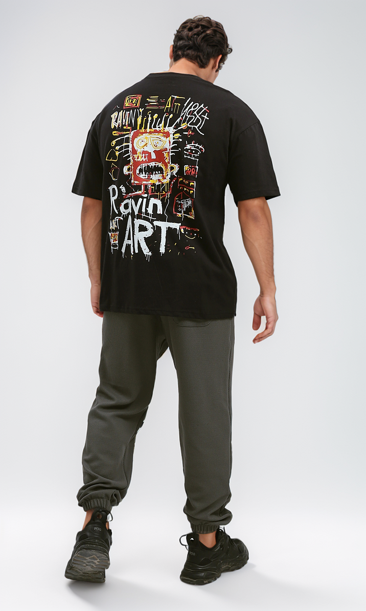 O190162 Printed "Ravin Art" Black Relaxed Tee