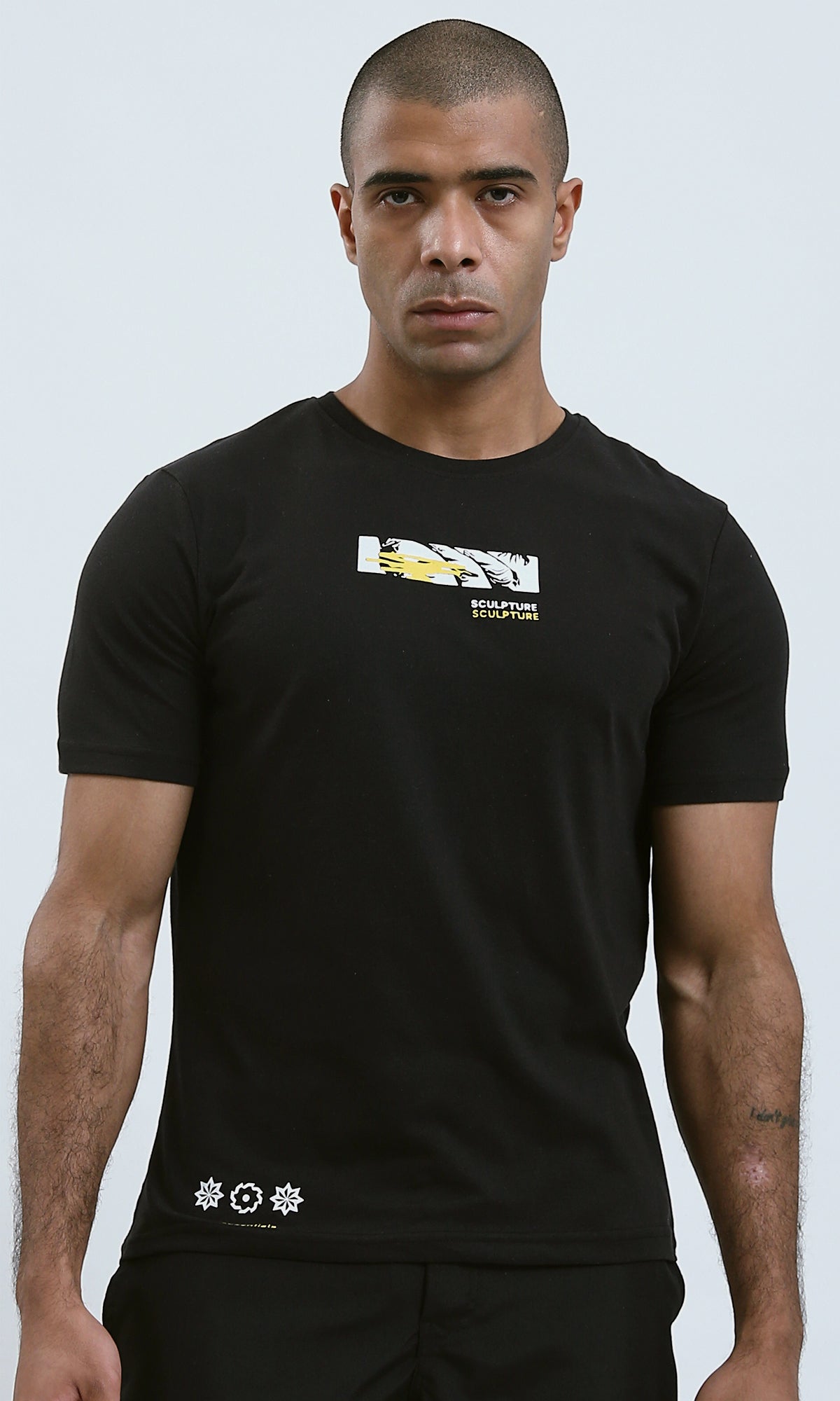 O190168 - Black Short Sleeves Tee With Front And Back Print
