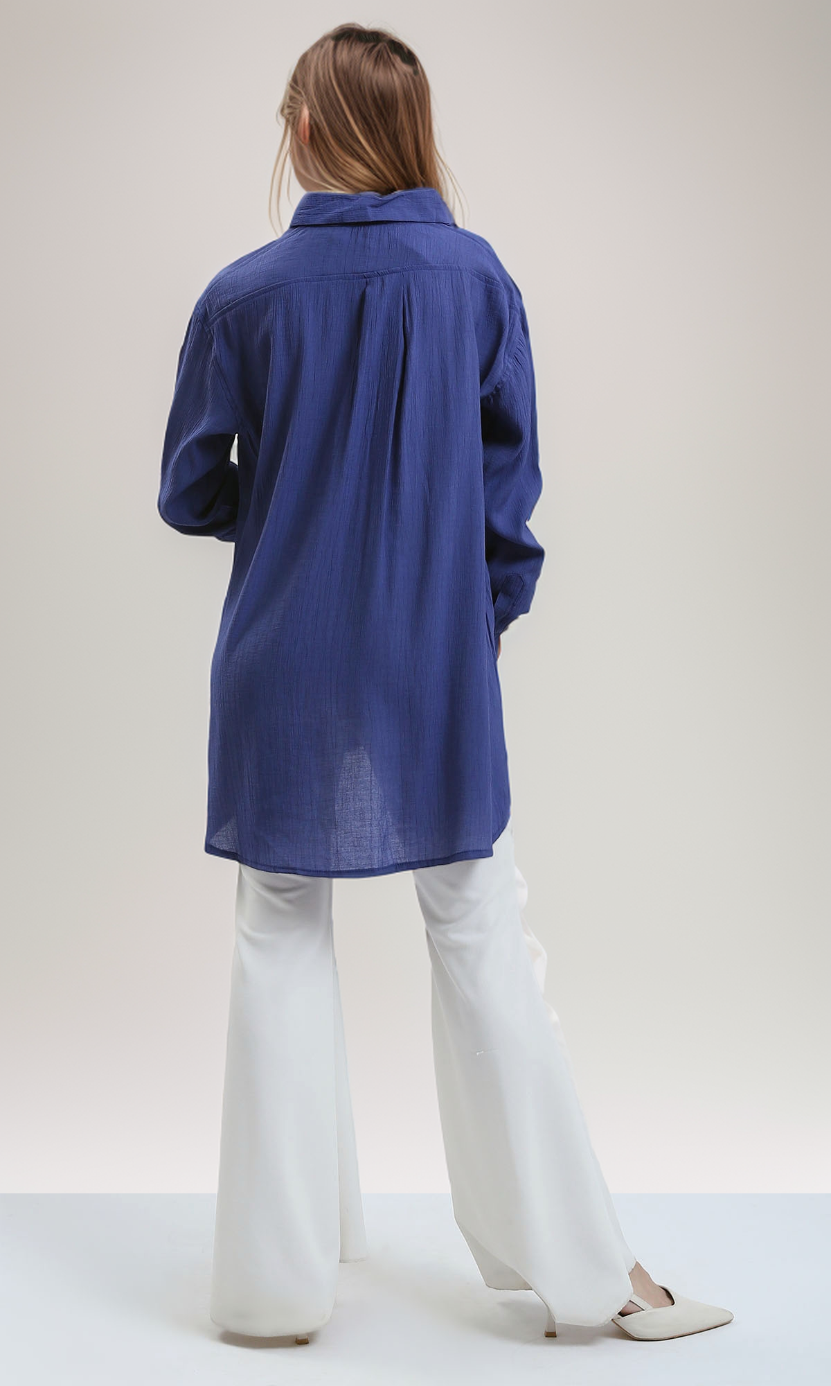 O190353 Loose Dark Blue Buttoned Blue Shirt