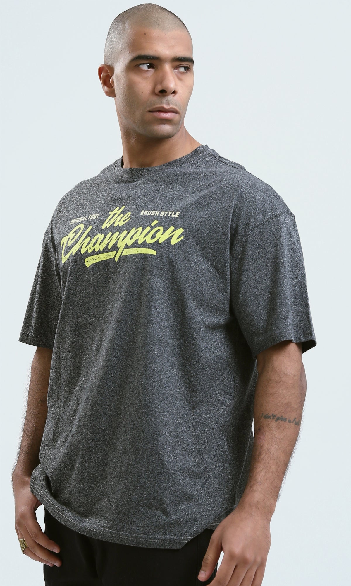 o190737 - Round Neck Heather Dark Grey Slip On Tee