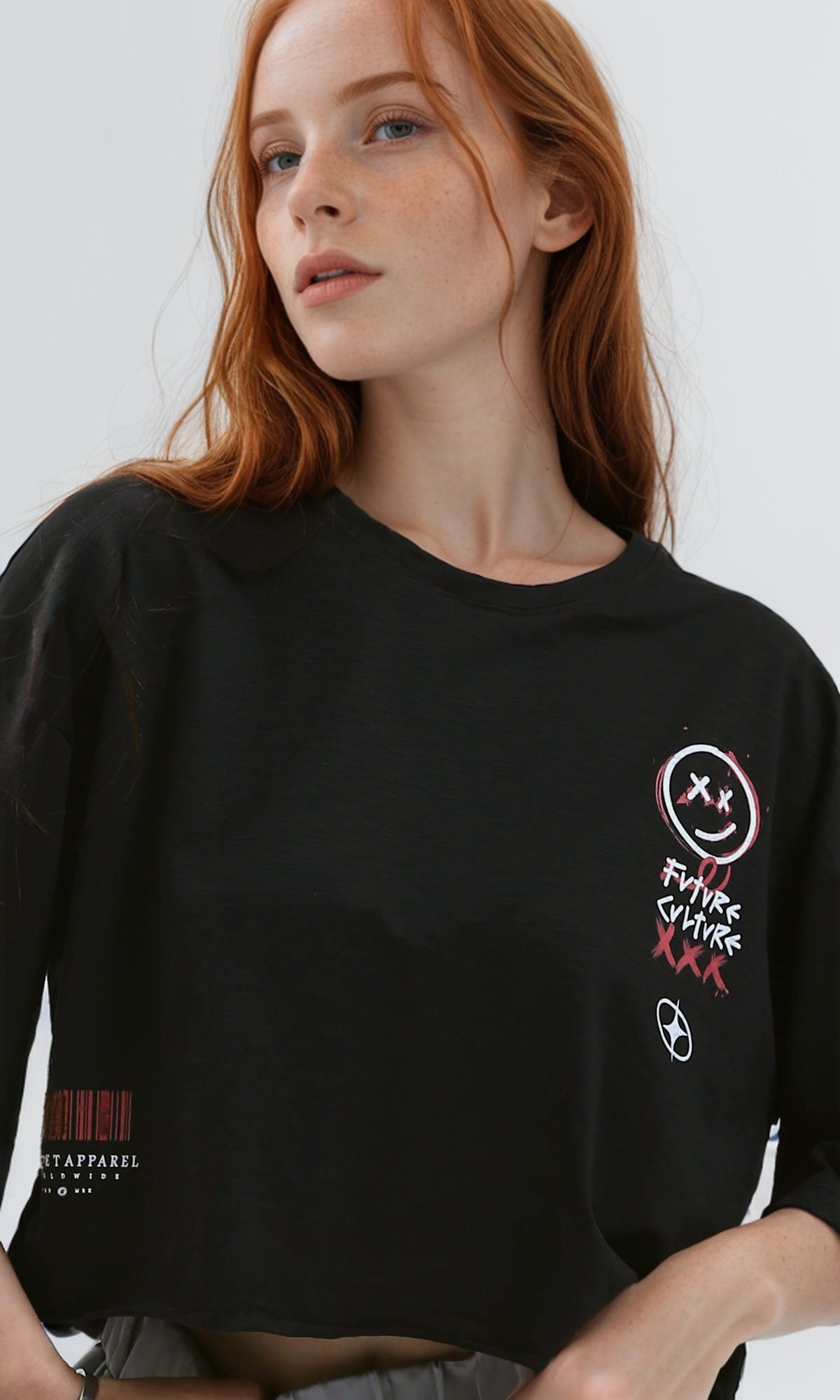 O190939 Printed "Future Culture" Heather Dark Black Elbow Tee