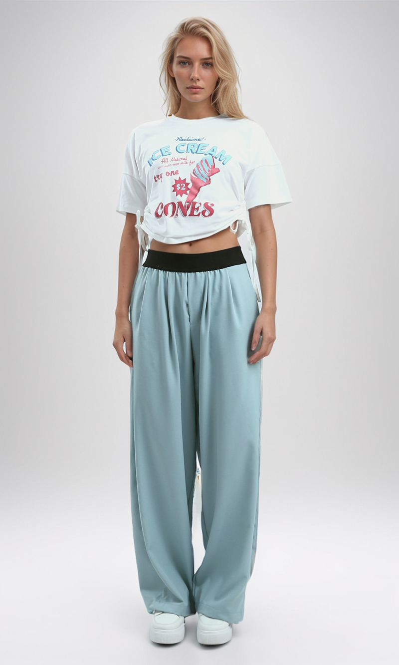 تي شيرت صيفي قصير مطبوع بأكمام للكوع أبيض