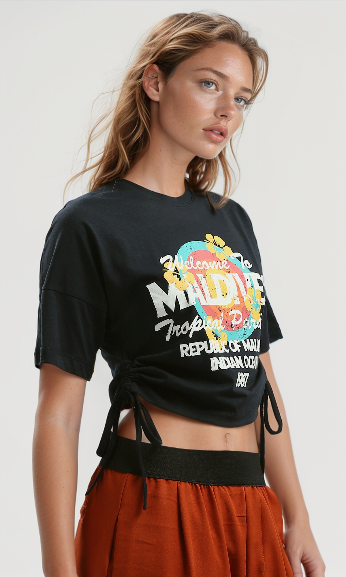 O191027 "Maldives" Short Sleeves Black Cotton Tee