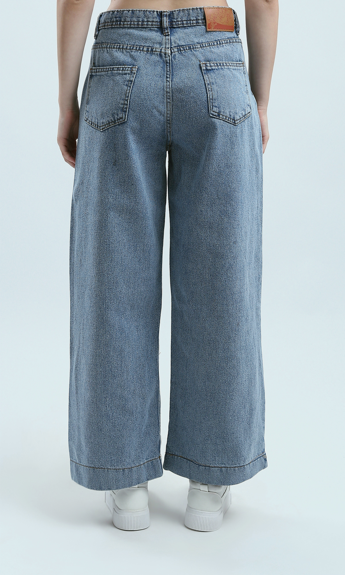 O191275 Solid Mom-Fit Leg Casual Jeans Blue