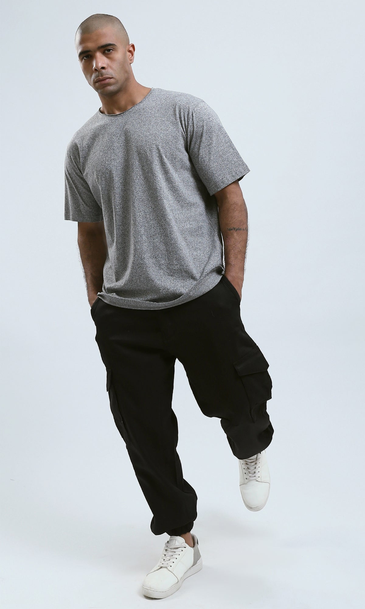 o191530 - Elbow Sleeves Heather Light Grey Comfort Tee