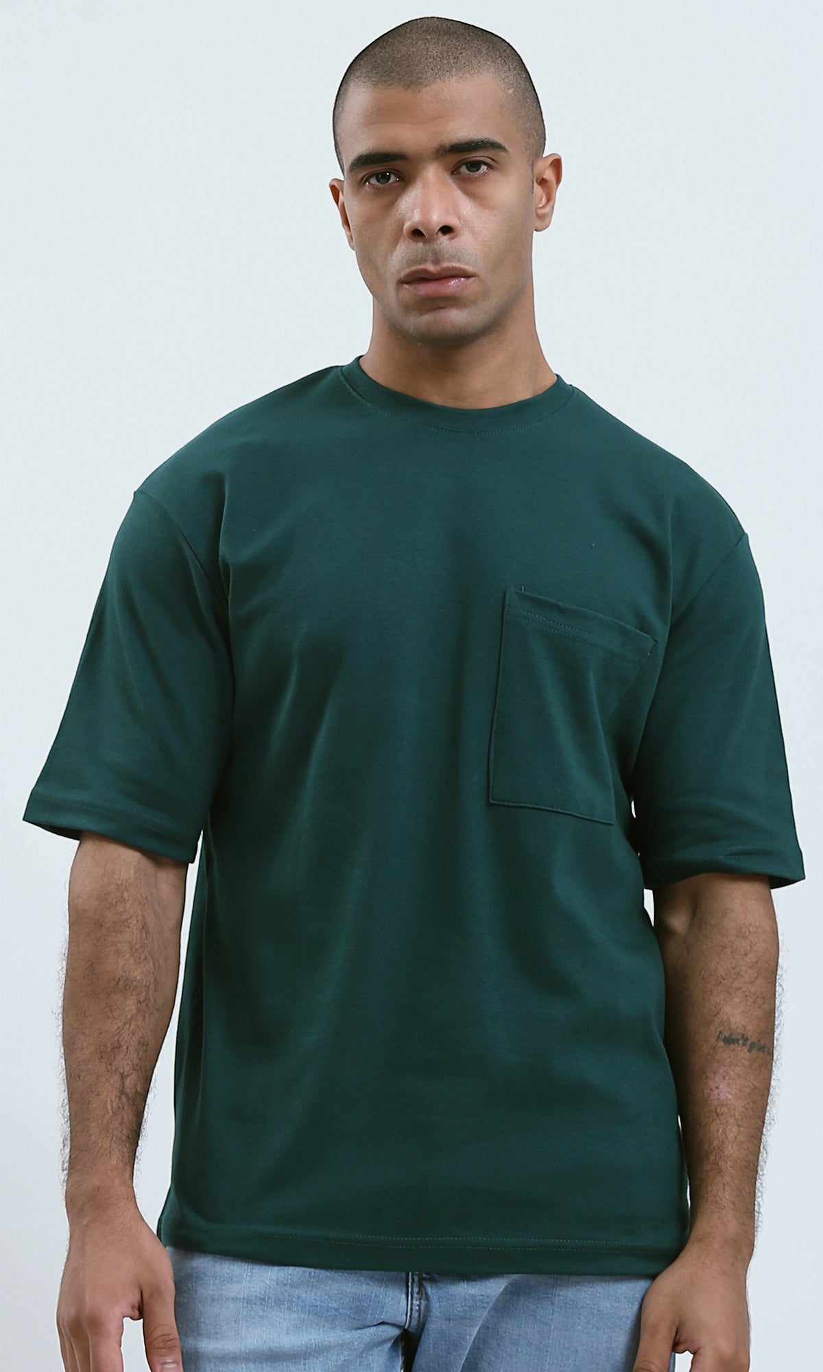 O191640 Round Neck Relaxed Fit Solid Forest Green Tee