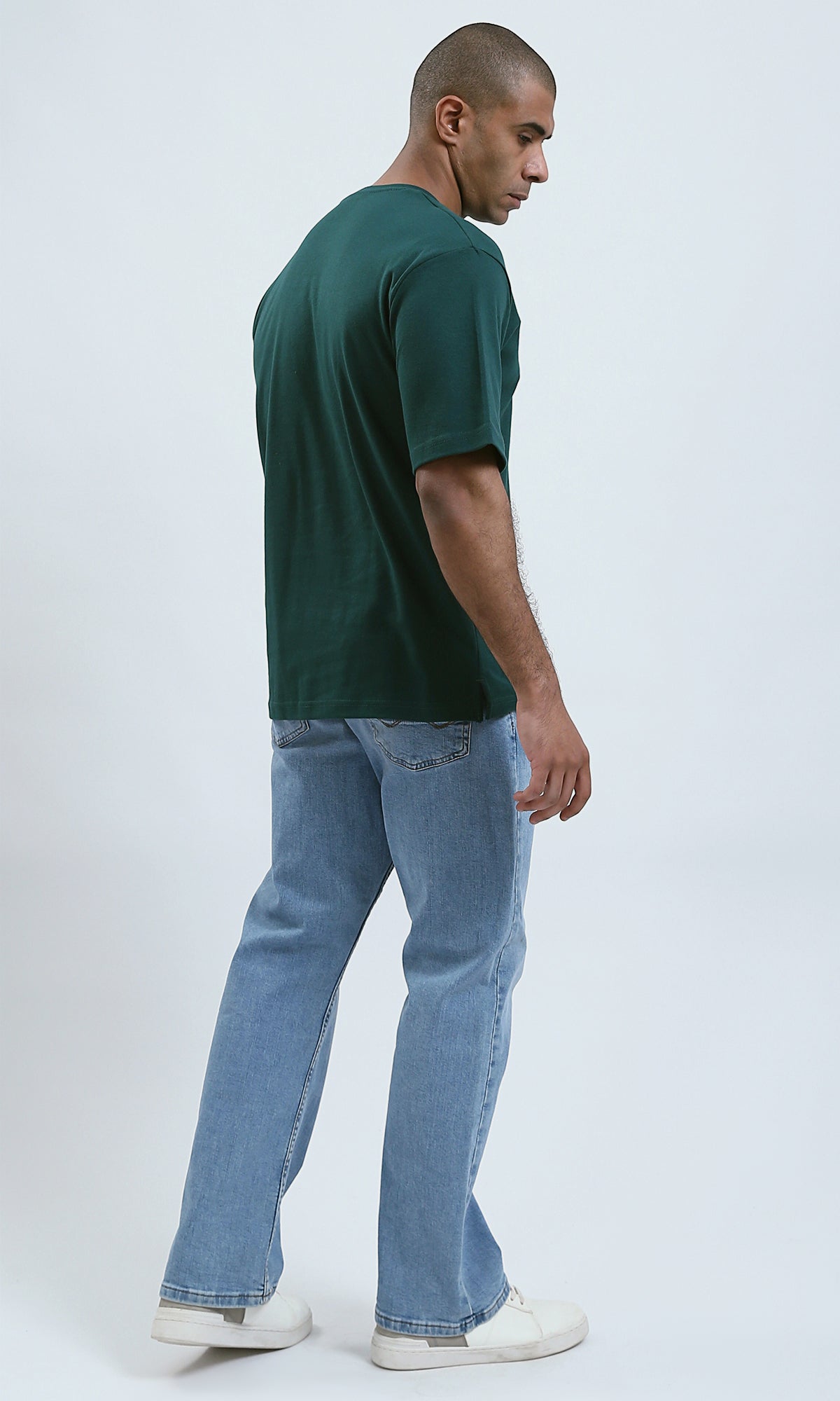 O191640 Round Neck Relaxed Fit Solid Forest Green Tee