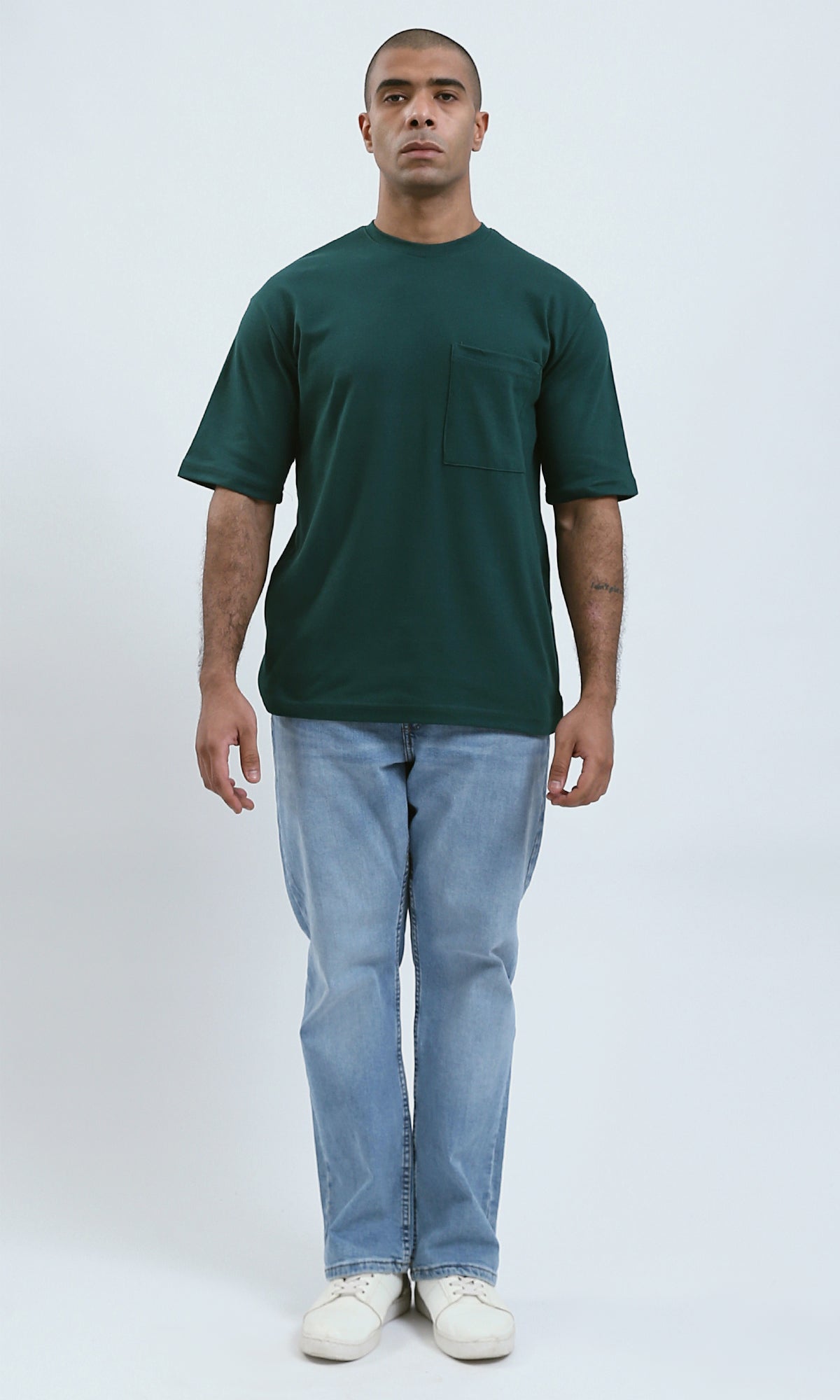 O191640 Round Neck Relaxed Fit Solid Forest Green Tee