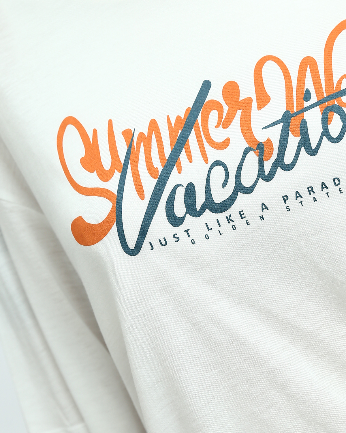 Ravin Oversized "Summer Waves" Graphic T-Shirt - White - O191883