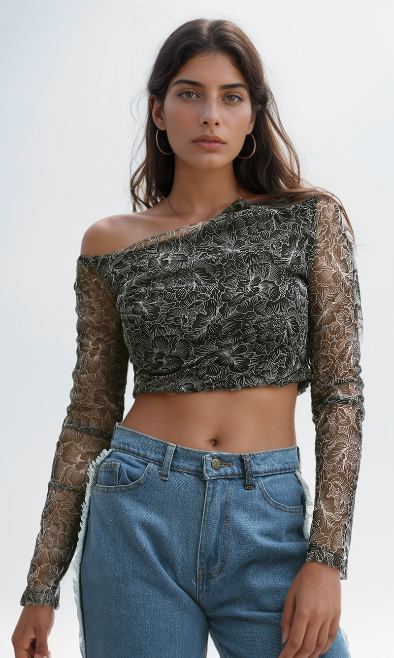 O191899 Black And White Chiffon Top Round Neck